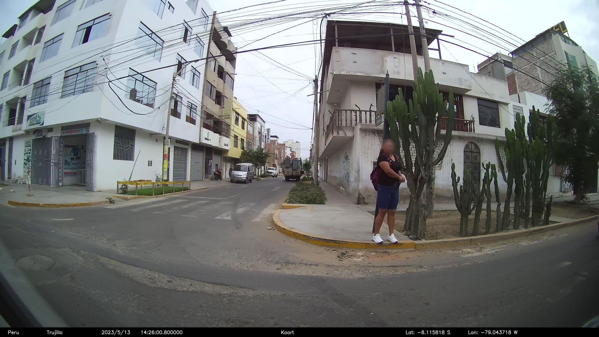 Street view near D'seos Hotel, Trujillo