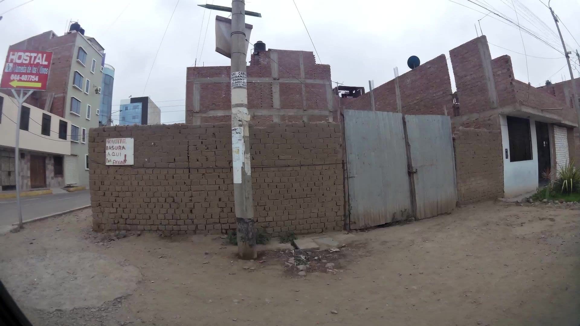 Street view near Torre Cristal, Trujillo — © kaartcam (CC BY-SA · Mapillary)