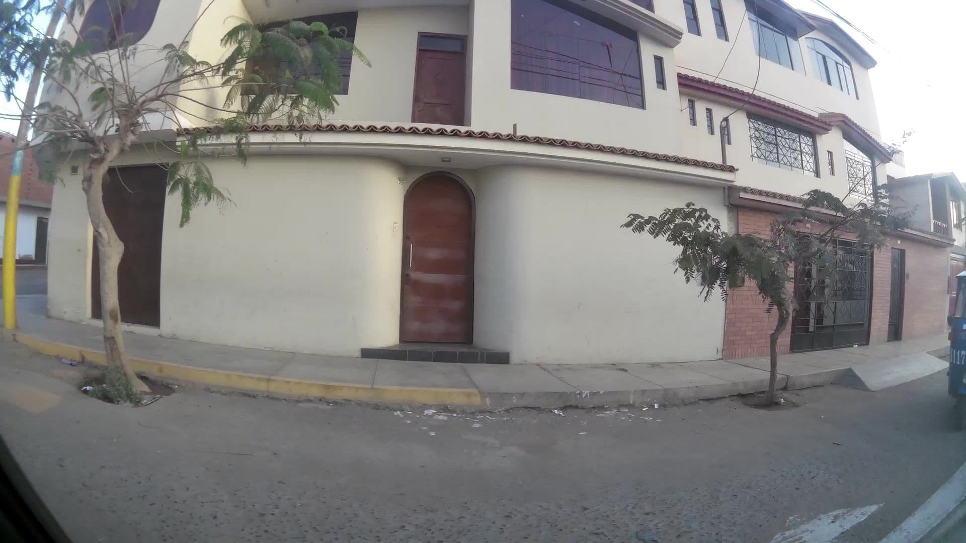 Street view near Hostal Ray Mi, Huacho — © kaartcam (CC BY-SA · Mapillary)