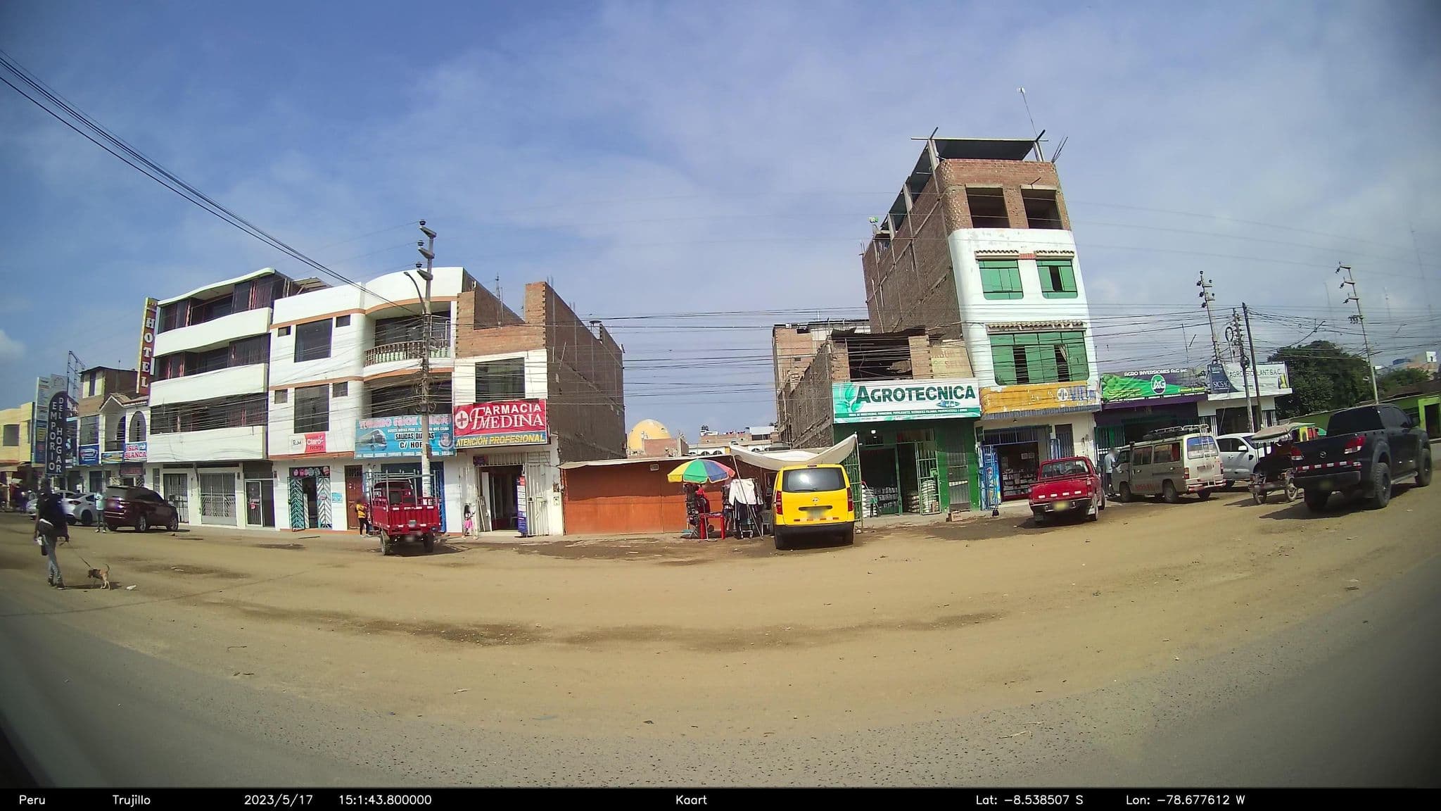 Street view near Hostal El Valle, Virú — © kaart_2 (CC BY-SA · Mapillary)
