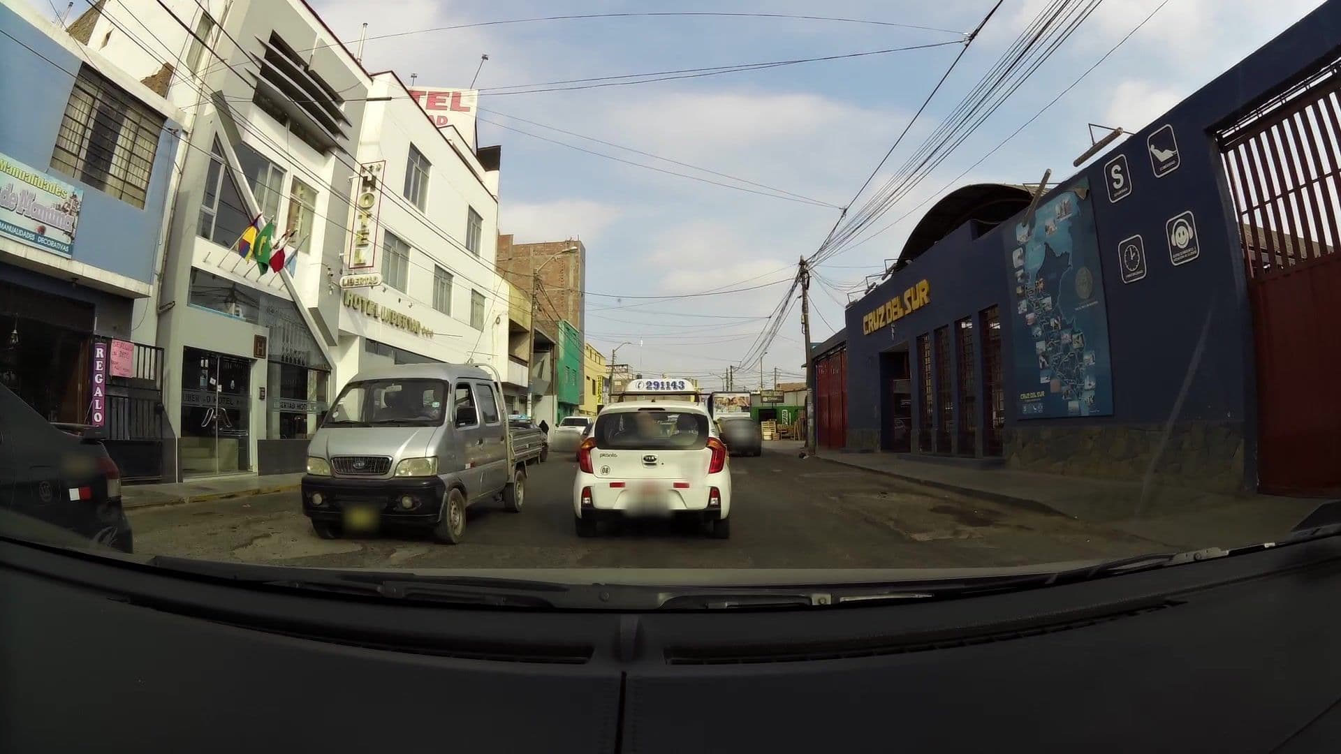 Street view near Hotel Libertad, Trujillo