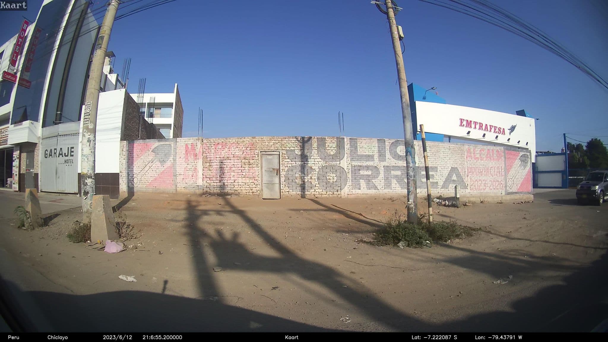 Street view near Hotel Casablanca, Chepén — © kaart_2 (CC BY-SA · Mapillary)