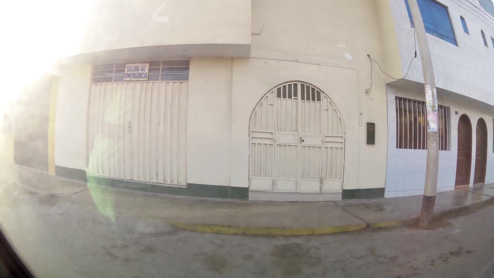 Street view near Hostal "El Paraiso", Huacho — © kaartcam (CC BY-SA · Mapillary)