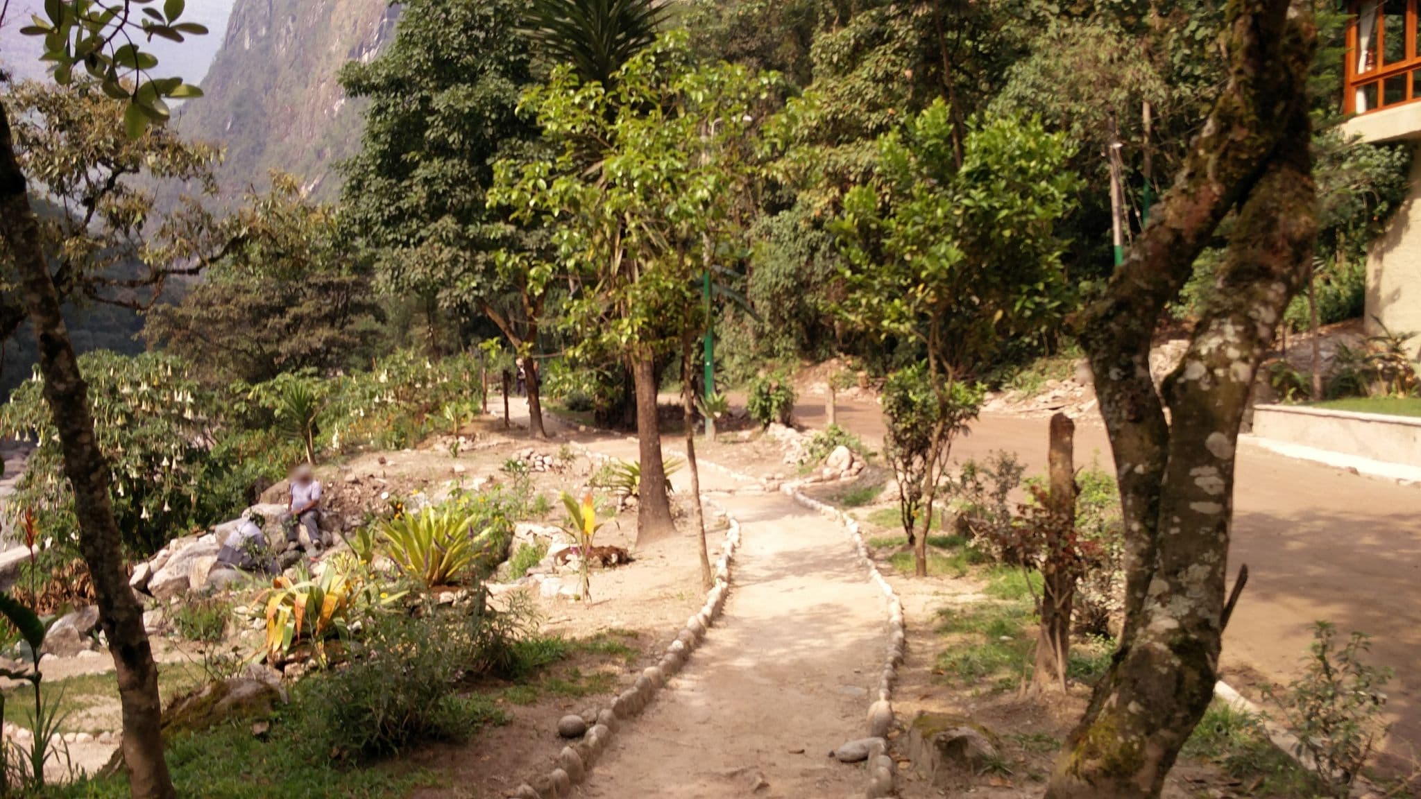 Street view near Sumaq Hotel, Machupicchu