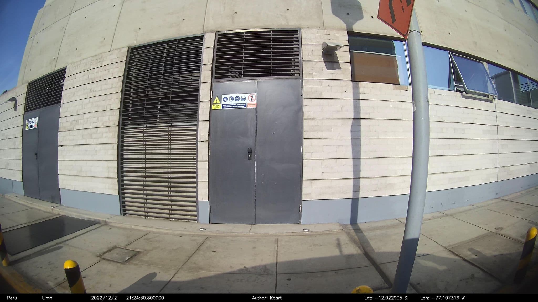 Street view near Costa del Sol Wyndham Lima Aeropuerto, Carmen De La Legua Reynoso — © kaart5 (CC BY-SA · Mapillary)