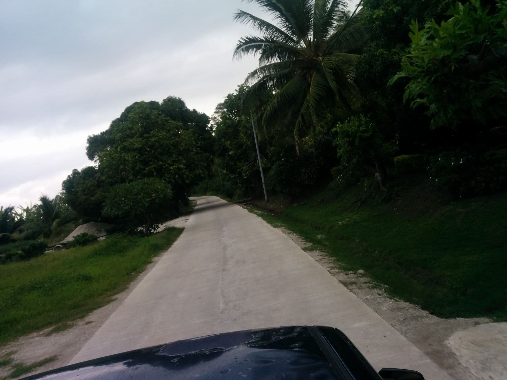 Street view near Pension Tereia, Vaitape — © thibdrev (CC BY-SA · Mapillary)