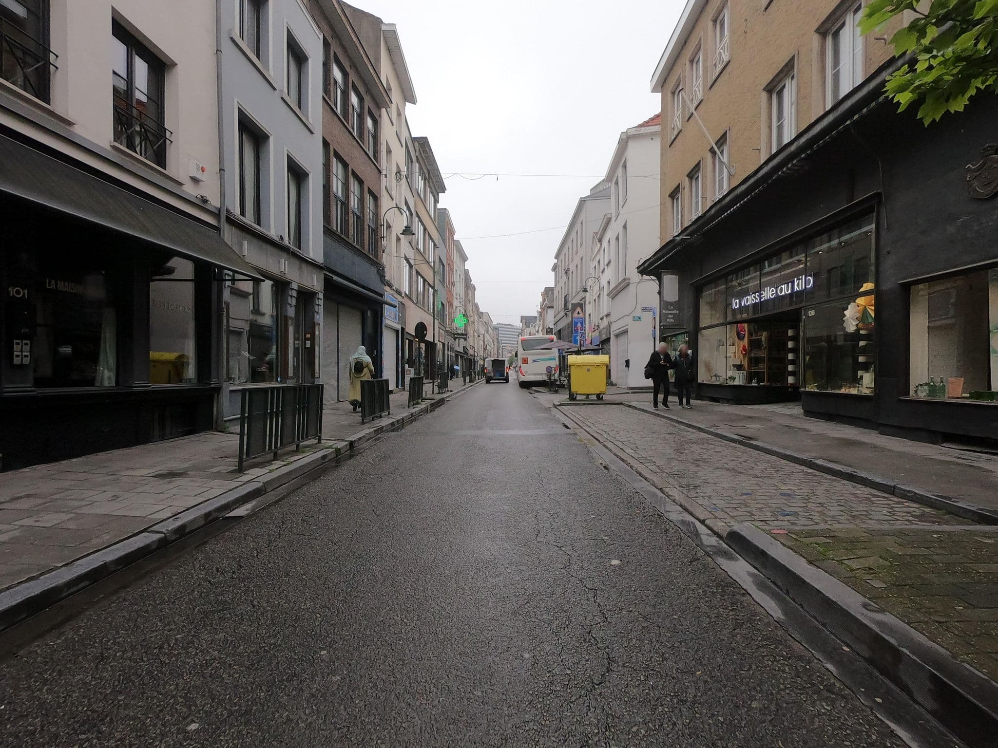 Street view near Maison Haute, Brussels — © thierry1030 (CC BY-SA · Mapillary)