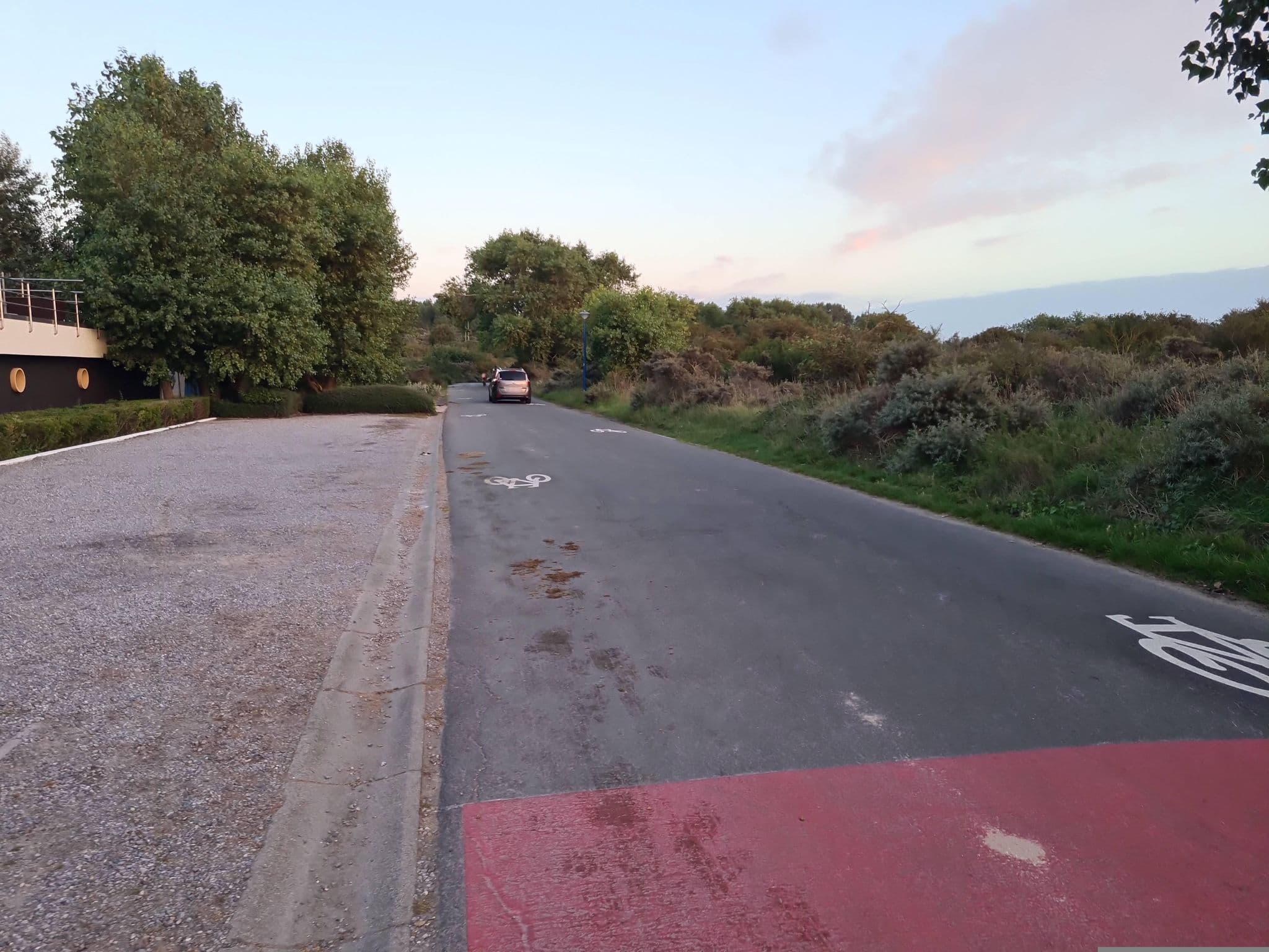 Street view near La Peniche, Koksijde — © dsmm (CC BY-SA · Mapillary)
