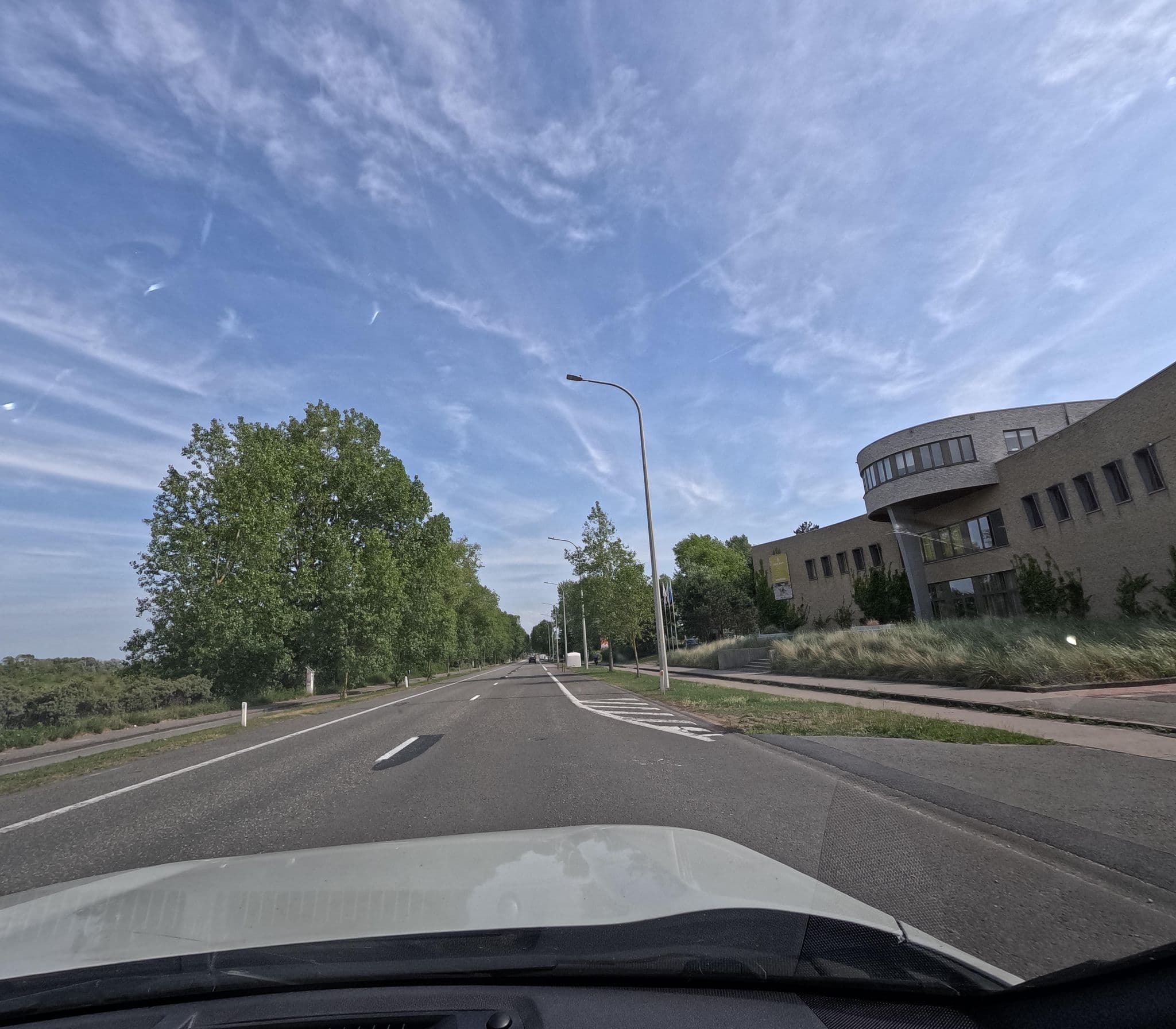 Street view near Hoge Duin, Lombardsijde — © filipc (CC BY-SA · Mapillary)