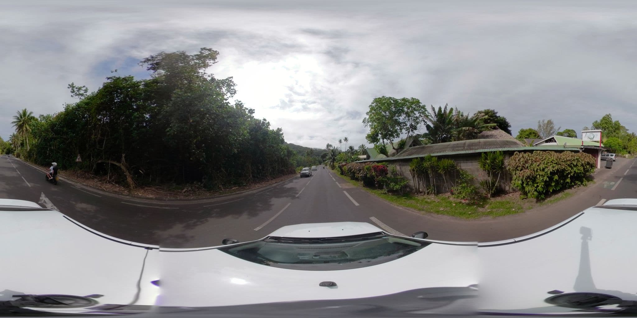 Street view near Pension Linareva, Haapiti — © ratzillas (CC BY-SA · Mapillary)