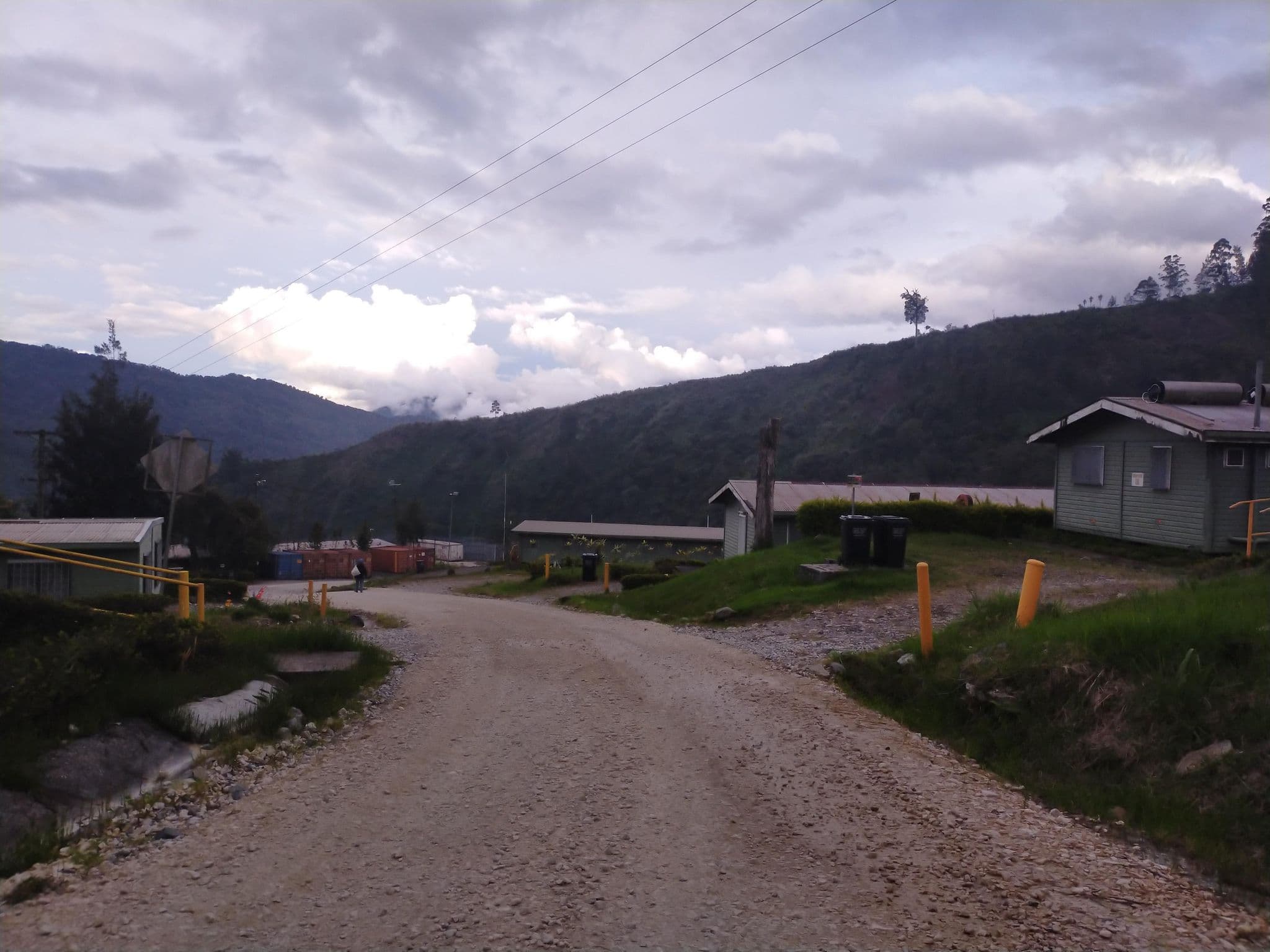 Street view near GH07, Porgera — © nicxonpiaso (CC BY-SA · Mapillary)
