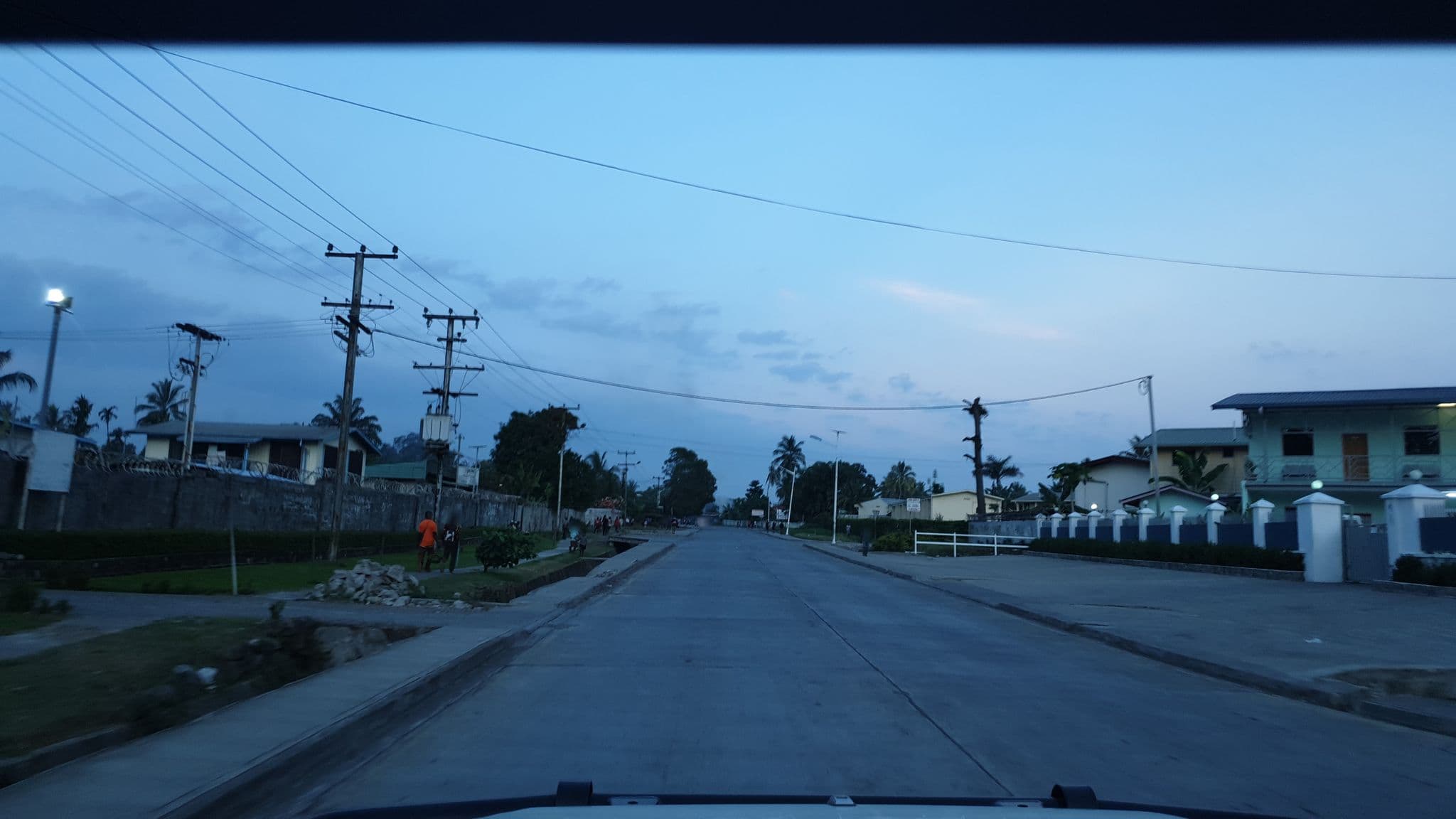 Street view near Lae Kaiwe Lodge, Lae — © jthnz (CC BY-SA · Mapillary)