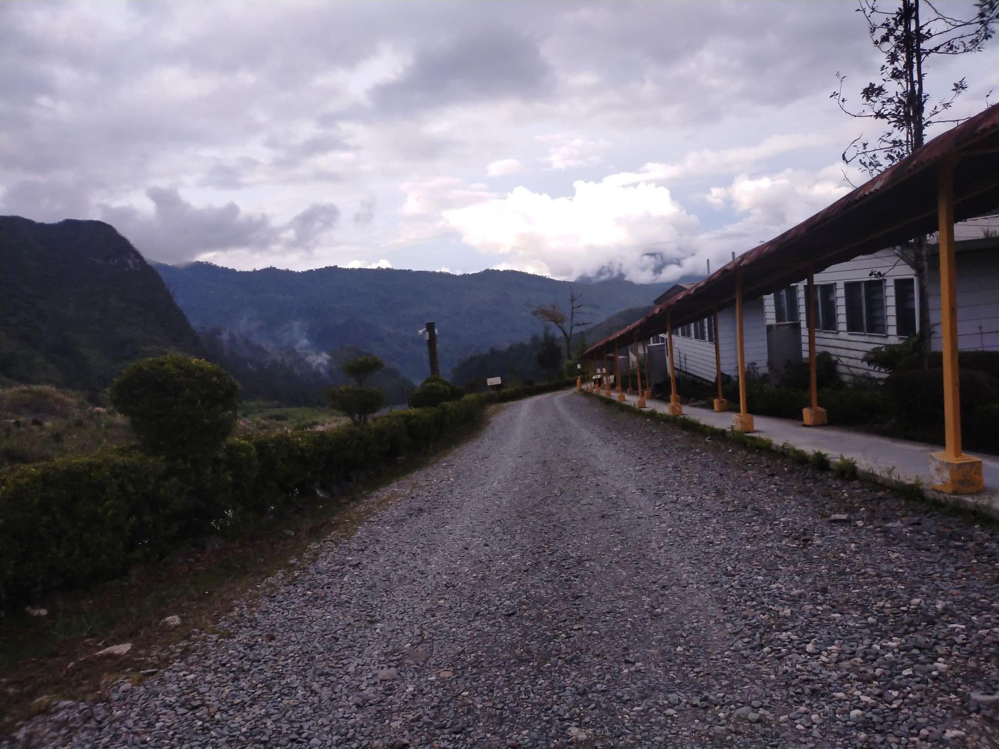 Street view near GH01, Porgera — © nicxonpiaso (CC BY-SA · Mapillary)