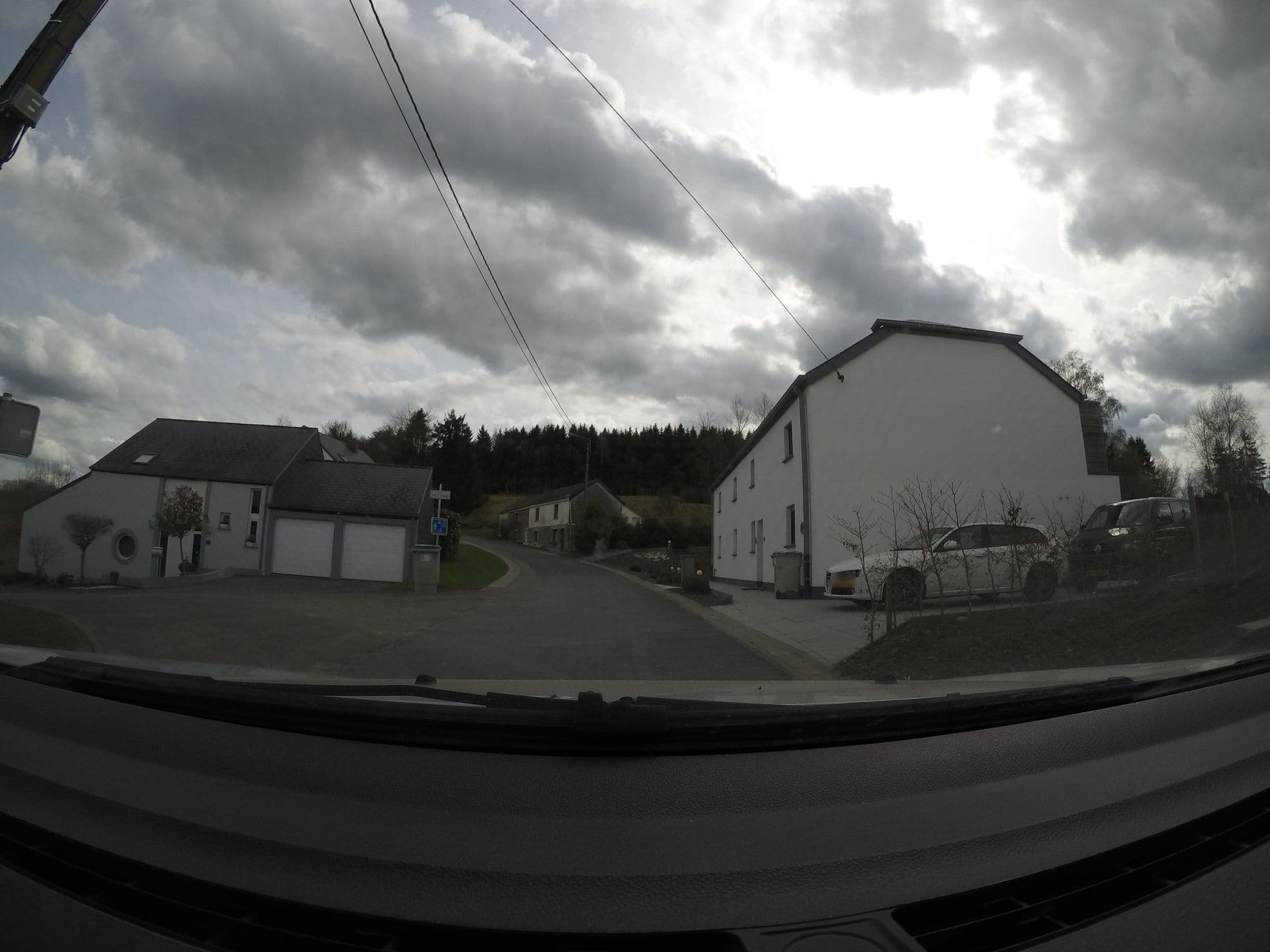 Street view near Le Petit Chenu, Léglise — © juminet (CC BY-SA · Mapillary)