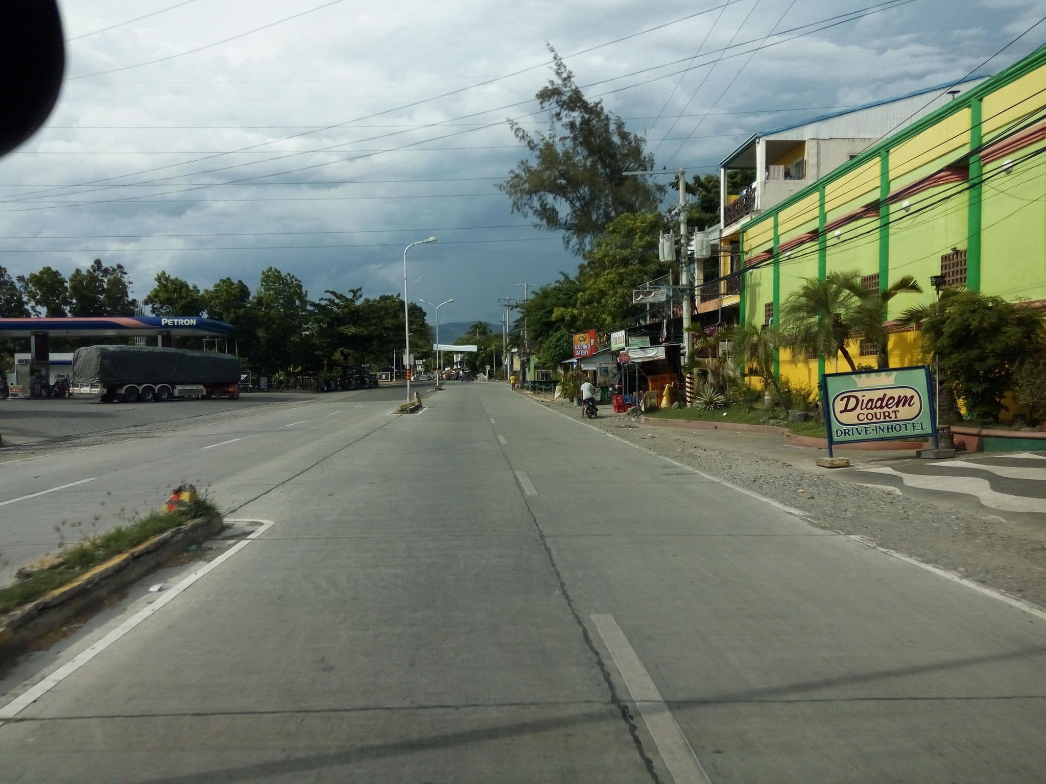 Street view near Diadem Court (Drive-in Hotel), Tayabo — © asdfasdf0987 (CC BY-SA · Mapillary)
