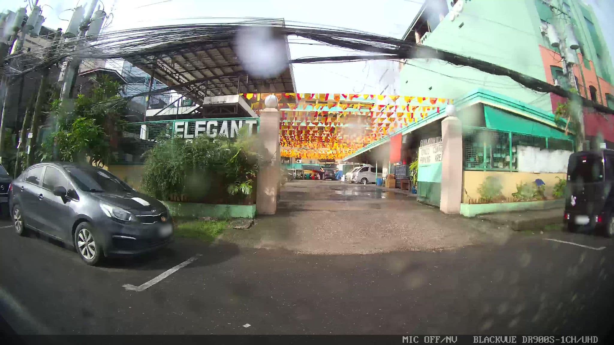 Street view near Apple Tree Suites, Cebu City — © Kaart---LEFT (CC BY-SA · Mapillary)