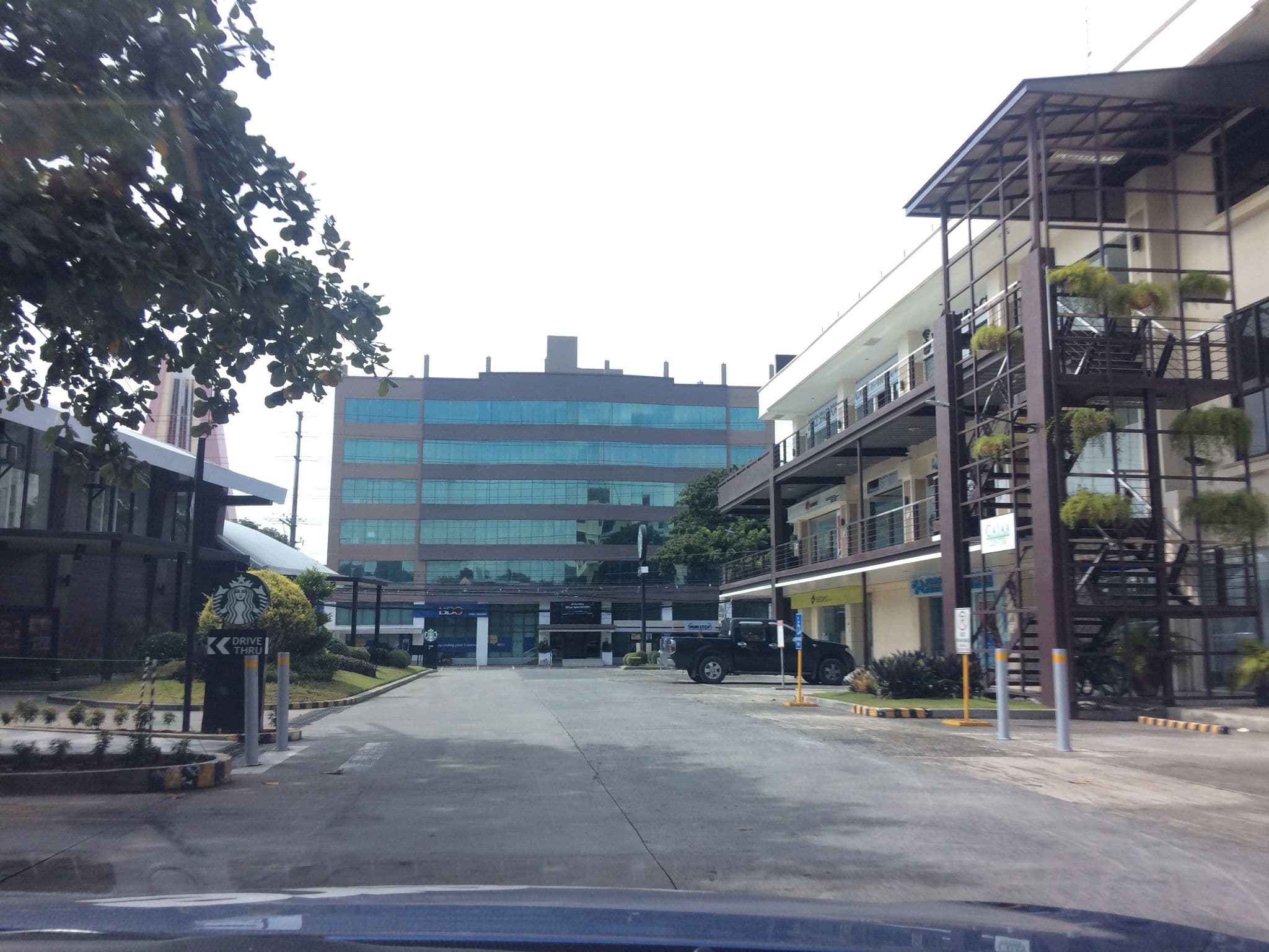 Street view near Cebu Grand Hotel, Cebu City — © ill (CC BY-SA · Mapillary)
