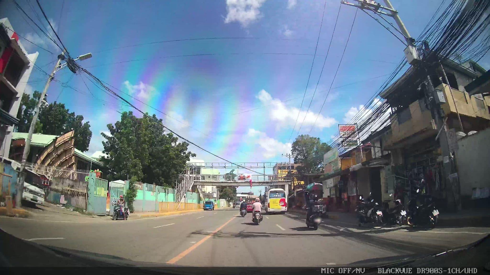 Street view near Talamban Viejo, Apas — © Kaart---FRONT (CC BY-SA · Mapillary)