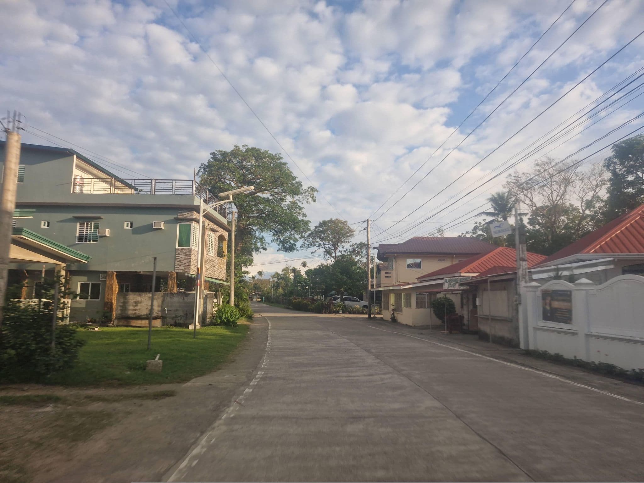 Street view near Toni's Homestay (with aircon), Pagudpud — © Yivan000 (CC BY-SA · Mapillary)
