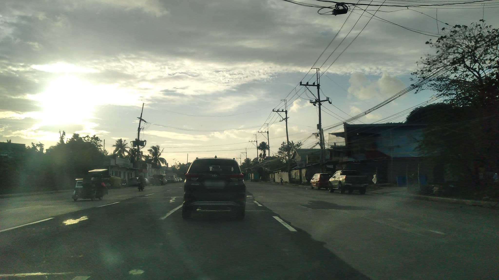 Street view near King Alexander Hotel, Isabang — © nickrds09 (CC BY-SA · Mapillary)