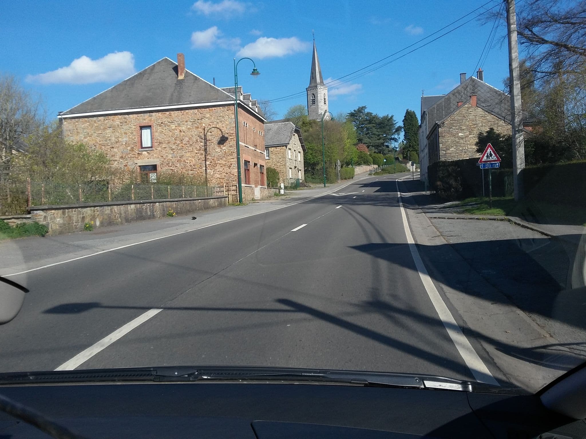 Street view near Moulin du Ponsay, Libin — © foxandpotatoes (CC BY-SA · Mapillary)