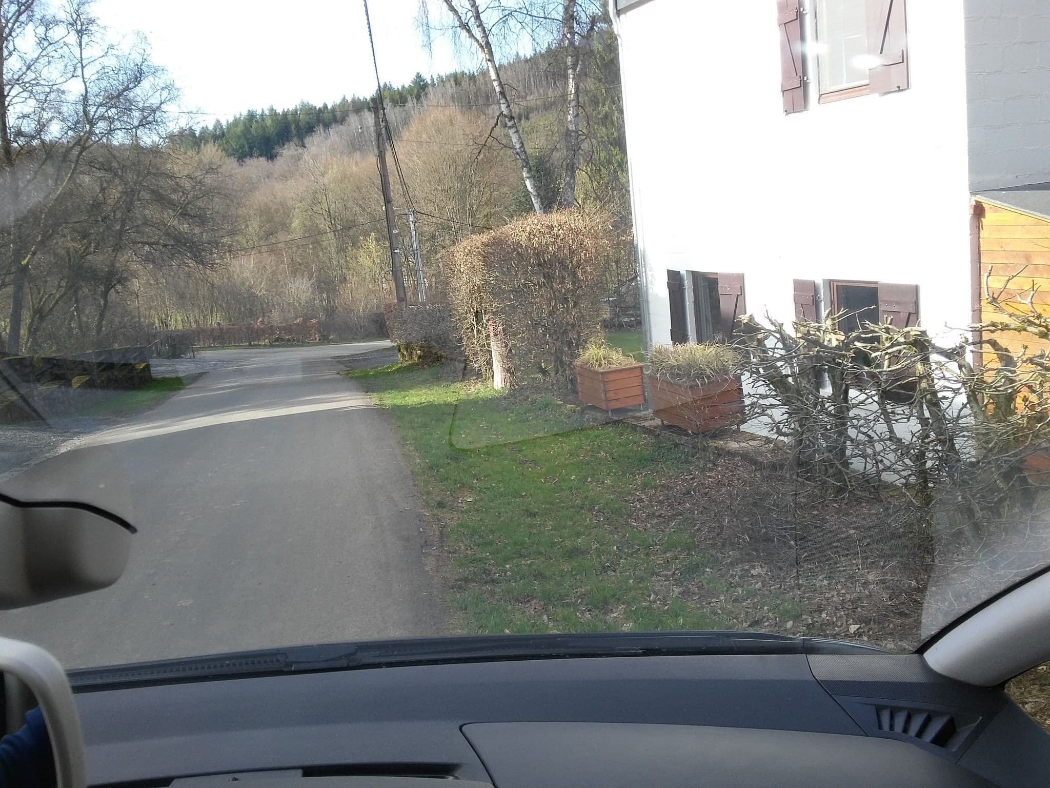 Street view near La Grange de Lesse, Daverdisse — © foxandpotatoes (CC BY-SA · Mapillary)