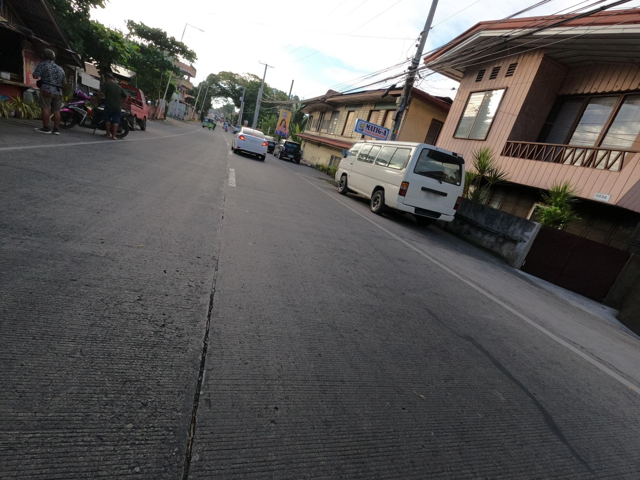 Street view near Matig-a Seaside Pensione, Totolan — © GOwin (CC BY-SA · Mapillary)