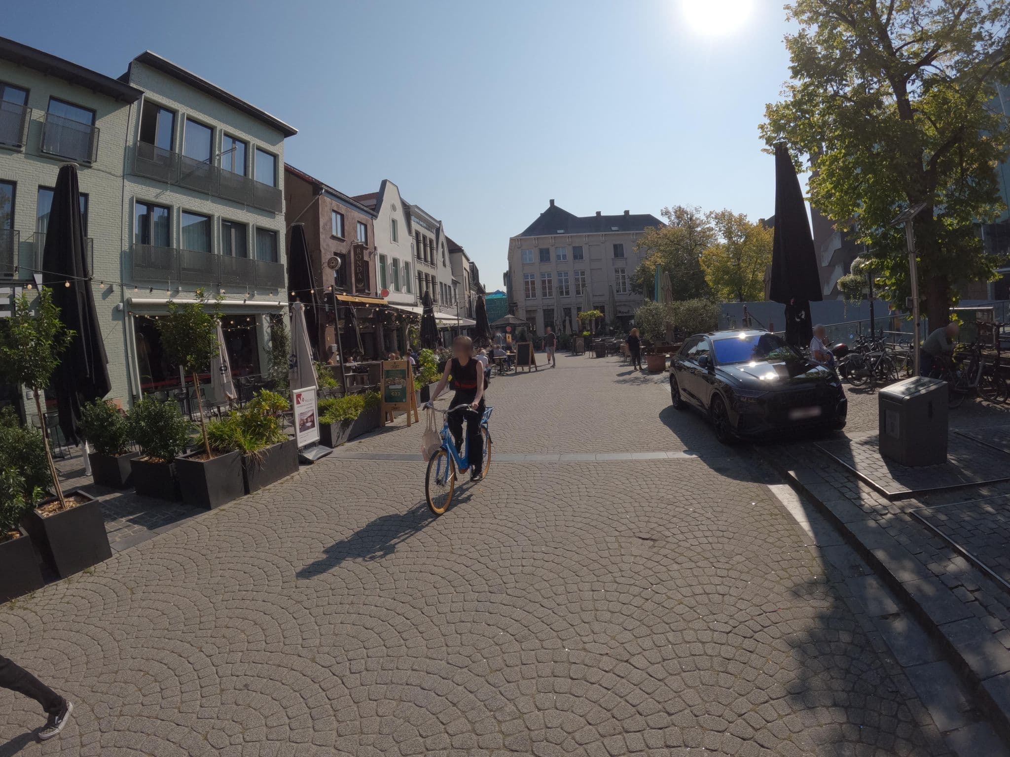 Street view near Mercure Hotel Vé, Mechelen — © koninklijke (CC BY-SA · Mapillary)