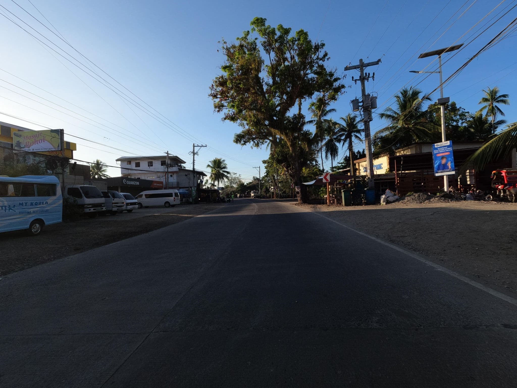Street view near Mabuhay Breez Resort, Tawala — © GOwin (CC BY-SA · Mapillary)