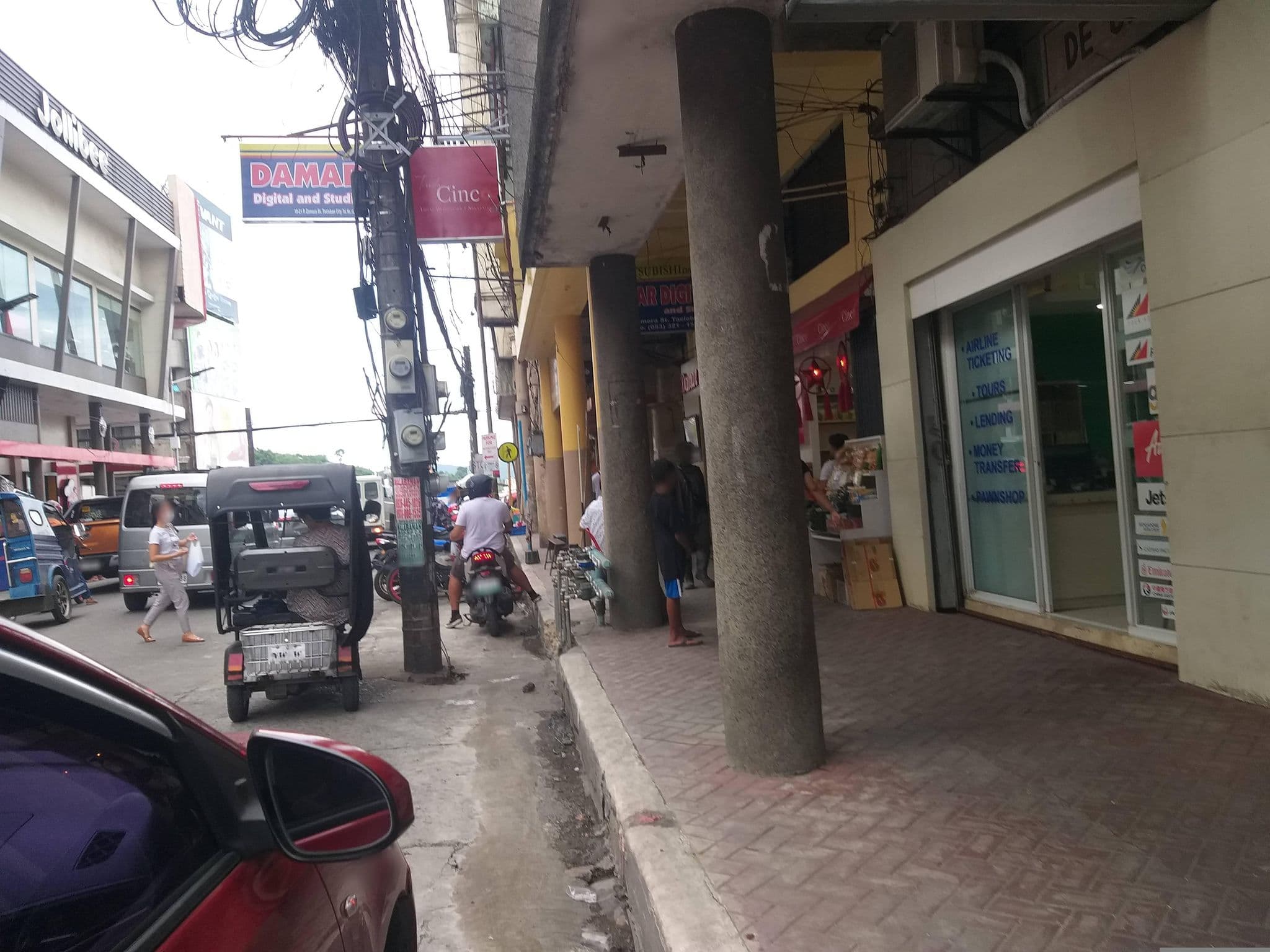Street view near La Rica Hotel, Tacloban — © lanz (CC BY-SA · Mapillary)