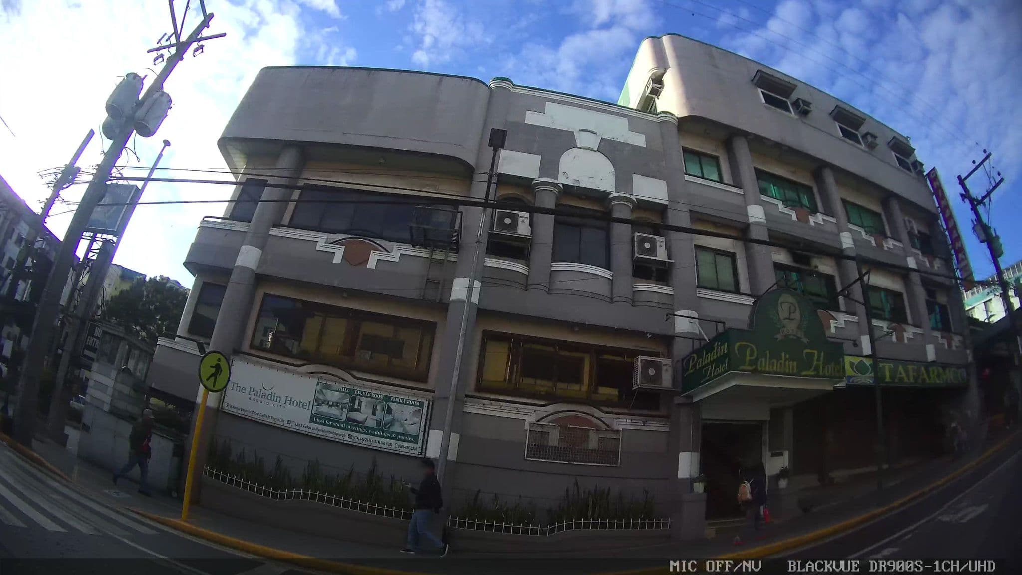 Street view near Paladin Hotel, Baguio