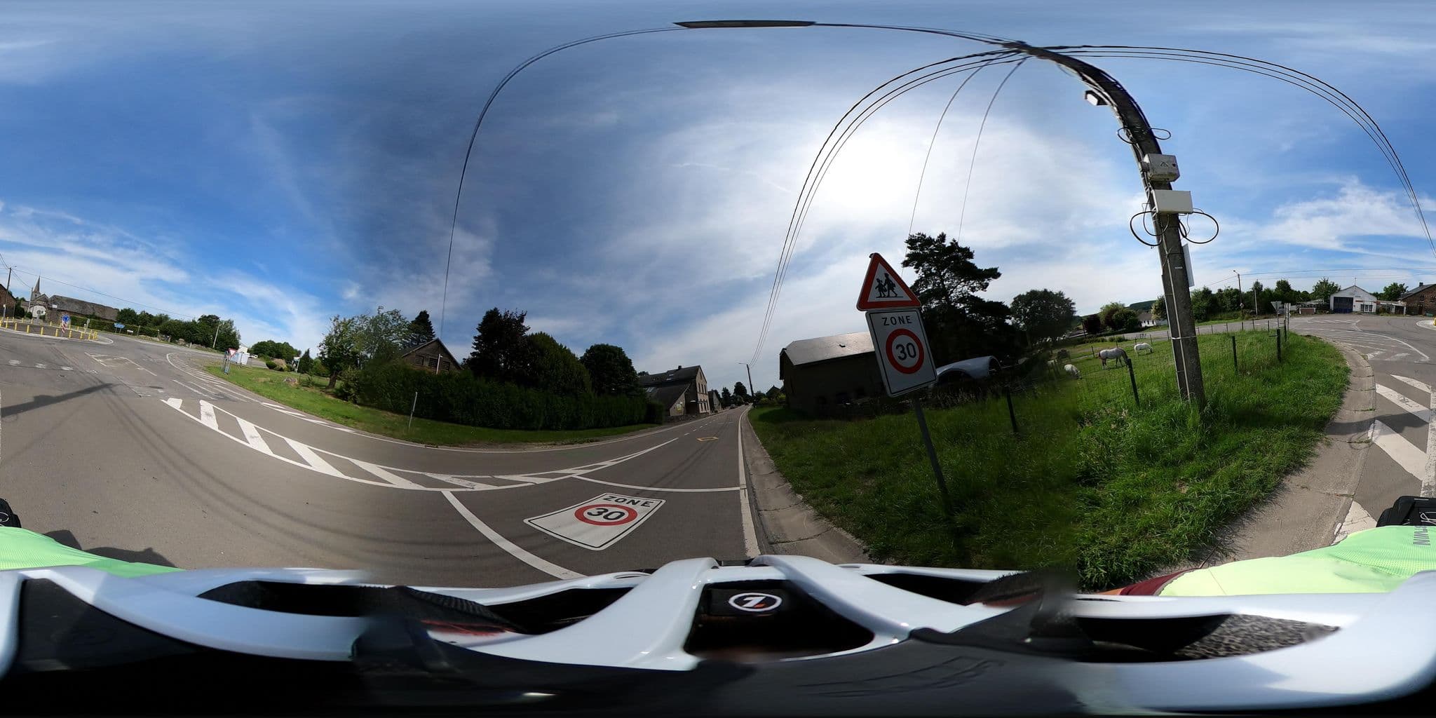 Street view near Hôtel du carrefour, Bertogne — © Mizuna (CC BY-SA · Mapillary)