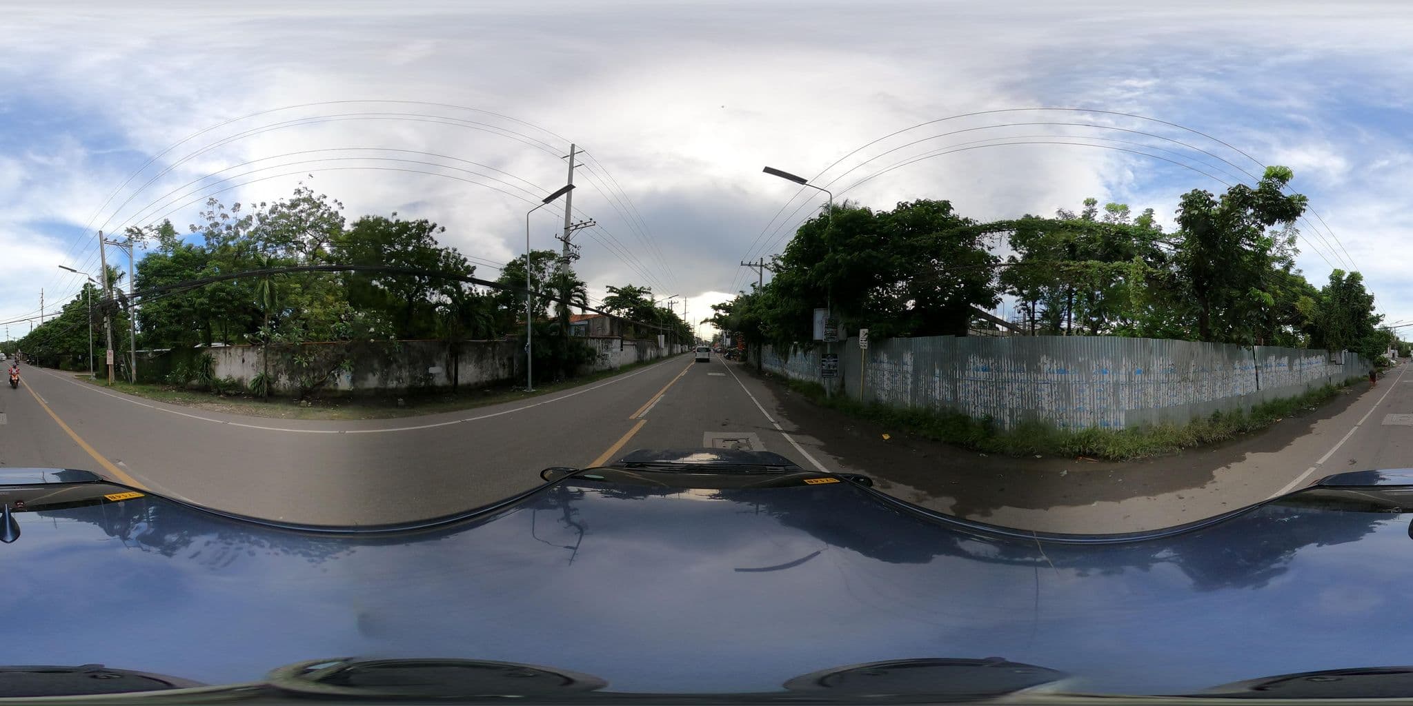 Street view near Cebu White Sands Resort and Spa, Lapu-Lapu City — © Kaart---360 (CC BY-SA · Mapillary)