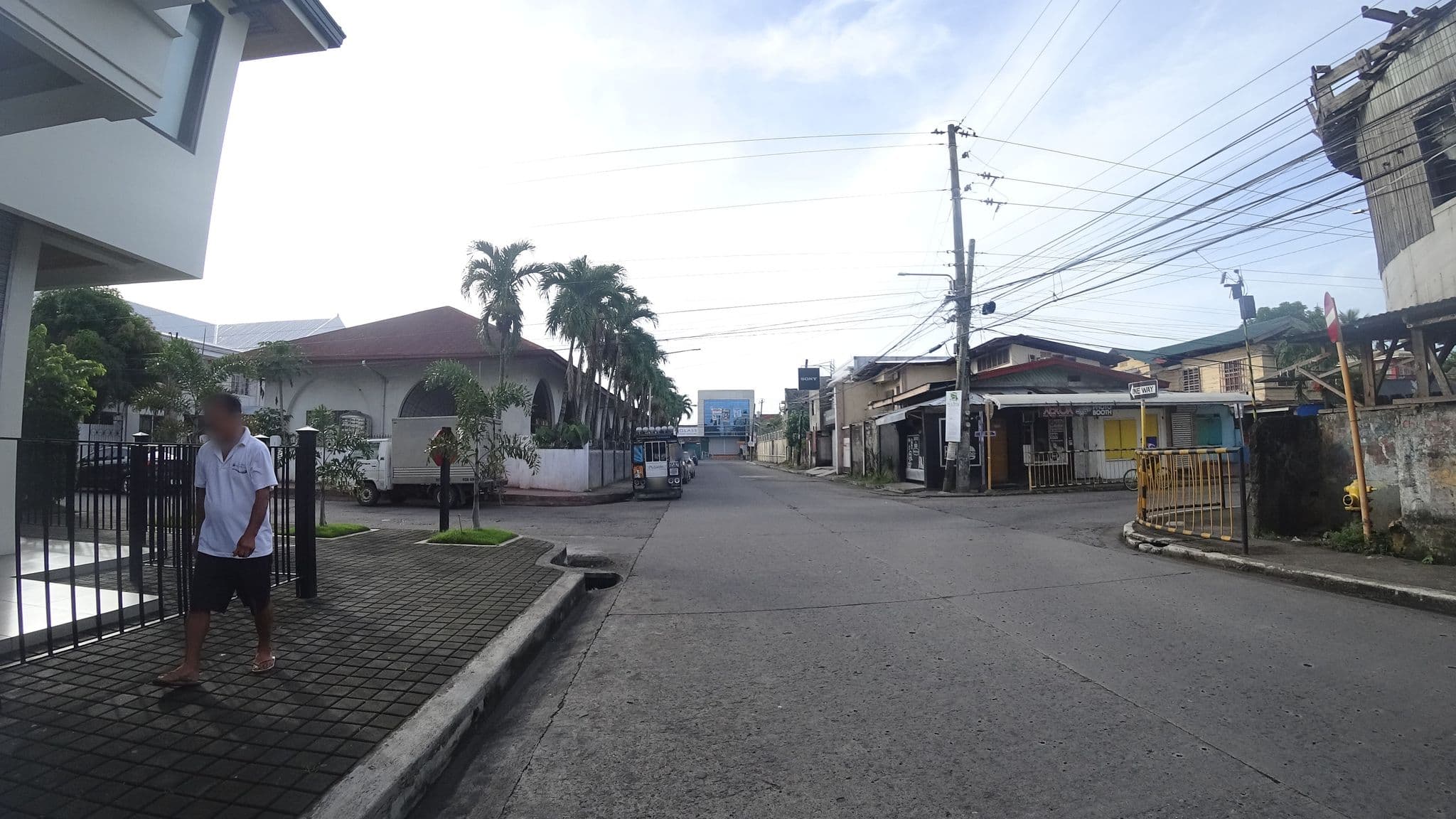 Street view near Granda Manor, Tacloban — © danbjoseph (CC BY-SA · Mapillary)
