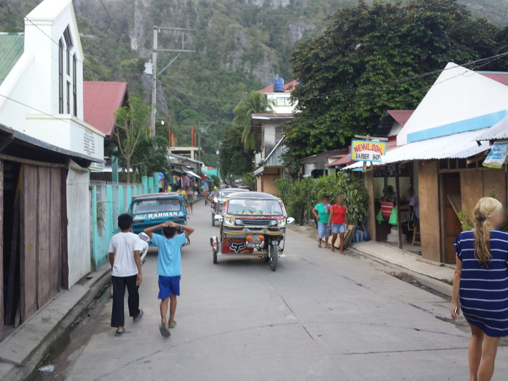 Street view near Jammers Pension, El Nido — © mrtmrt (CC BY-SA · Mapillary)