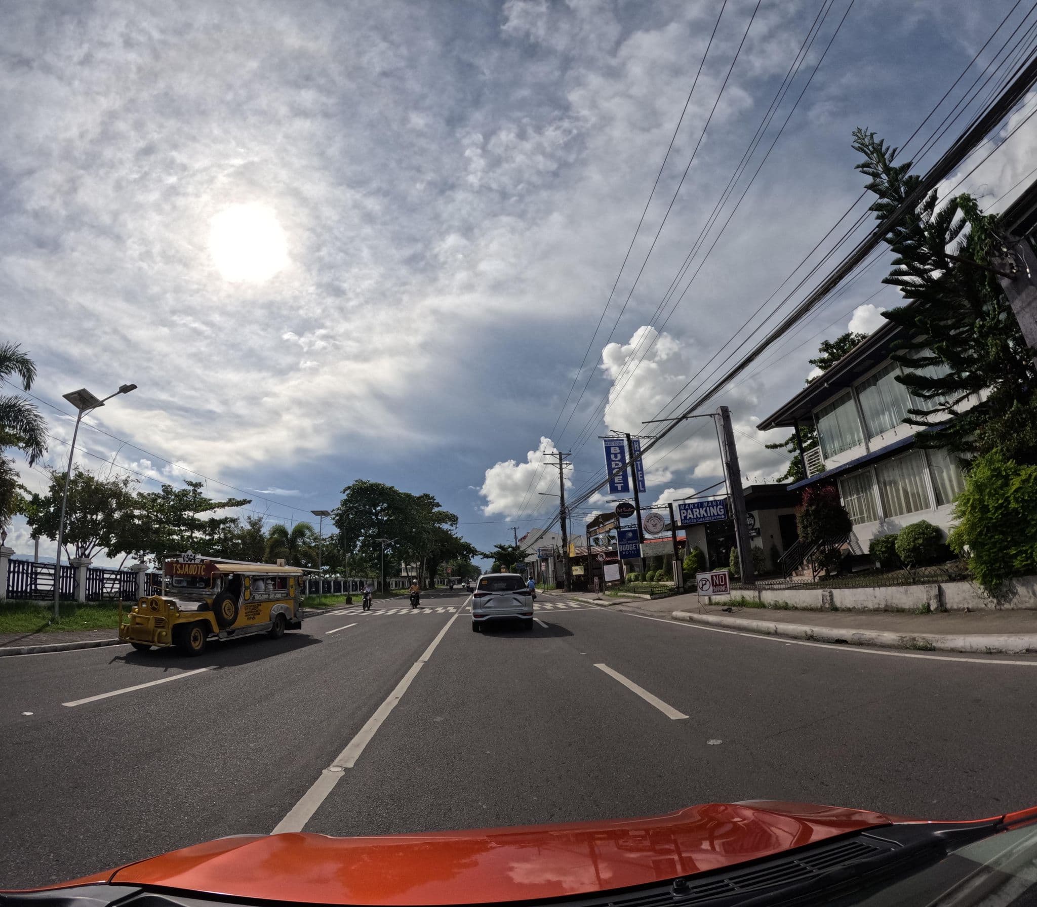 Street view near Budget Hotel, Tacloban — © Yoanna_Cabacaba (CC BY-SA · Mapillary)