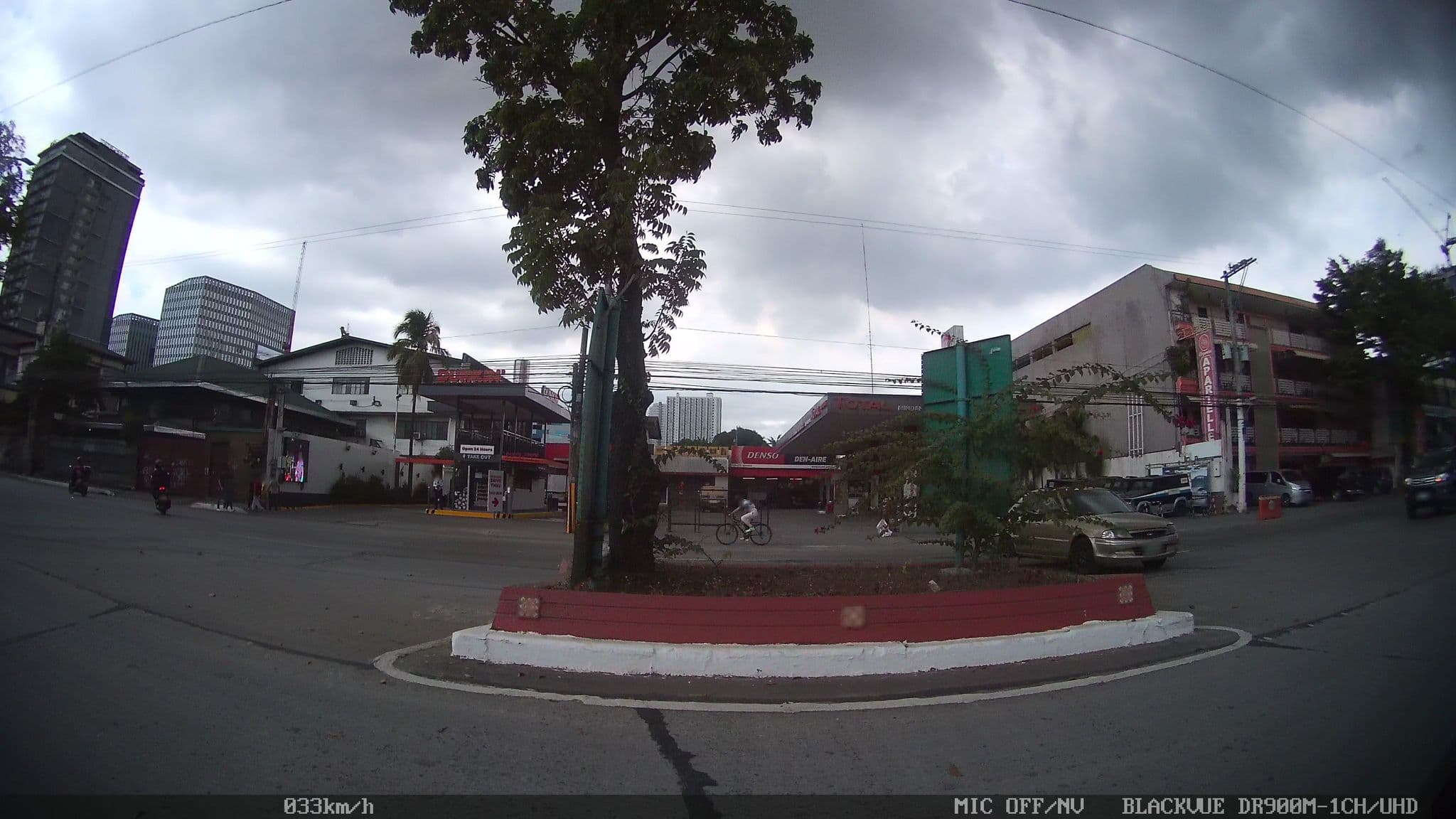 Street view near Eleganza Apartelle, Project 6 — © kaart_4 (CC BY-SA · Mapillary)