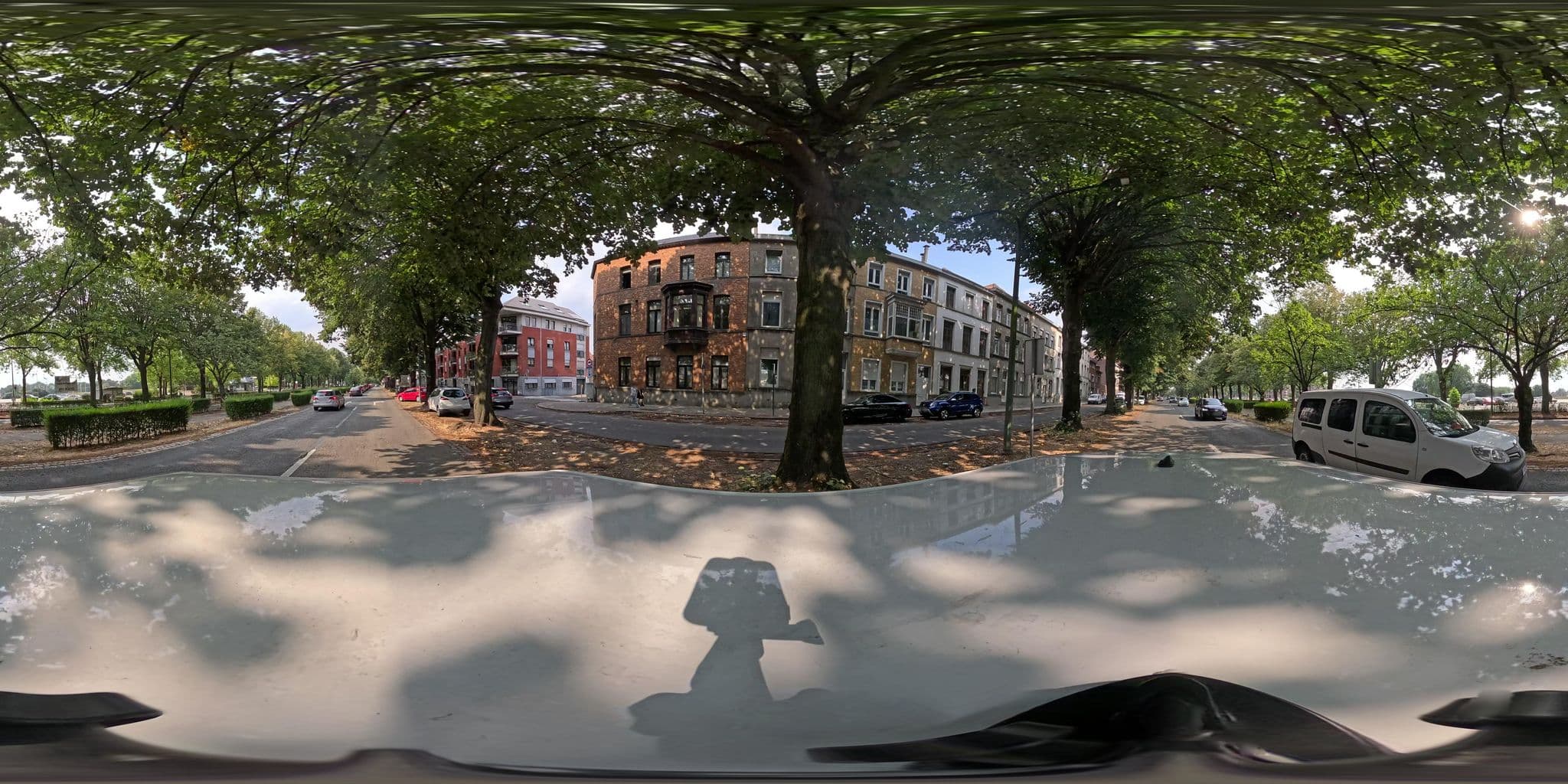 Street view near Le Nid Cosy, Tournai — © rmic (CC BY-SA · Mapillary)