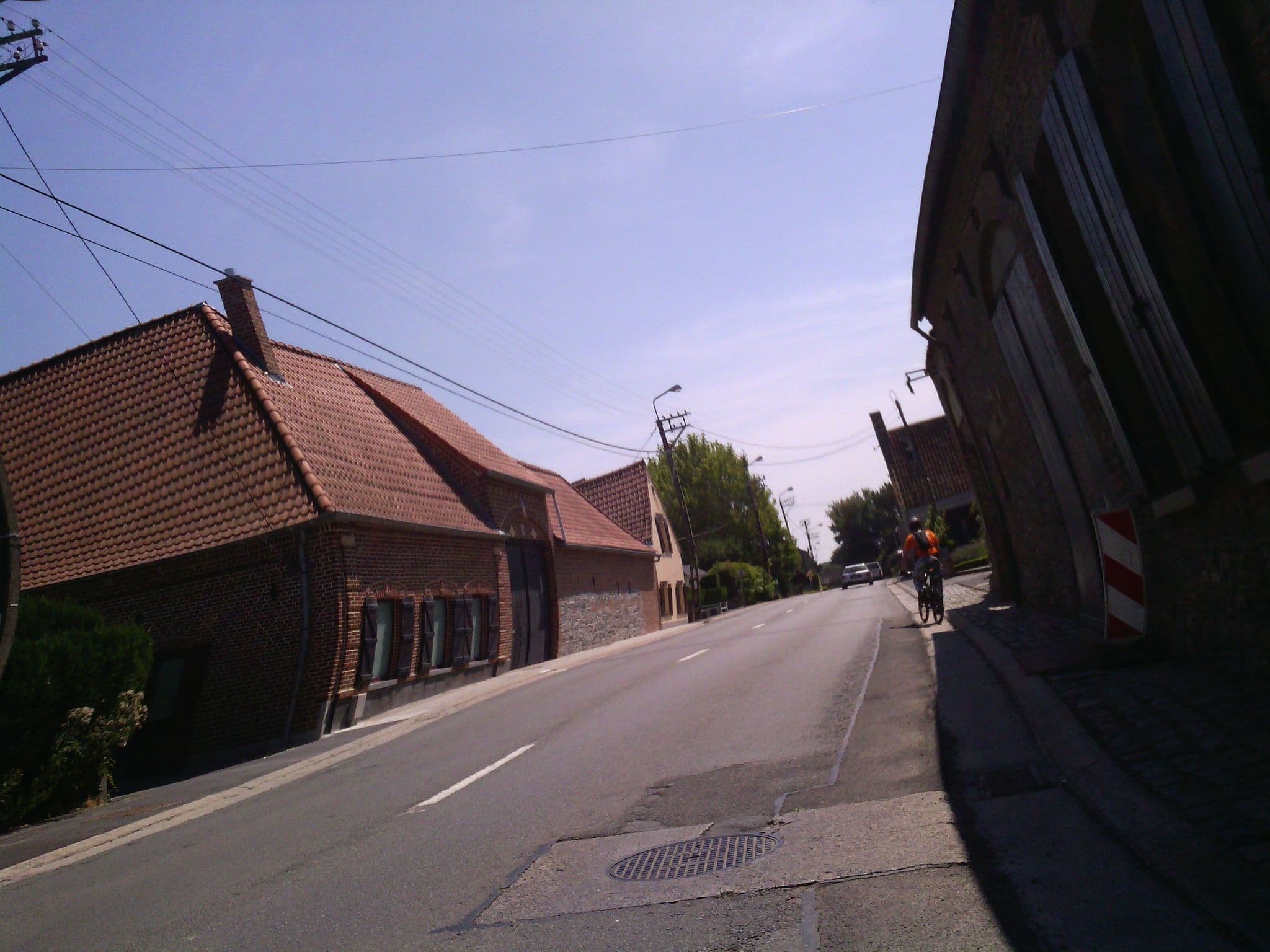 Street view near La Ferme du Bien Être, Froyennes — © jakka (CC BY-SA · Mapillary)