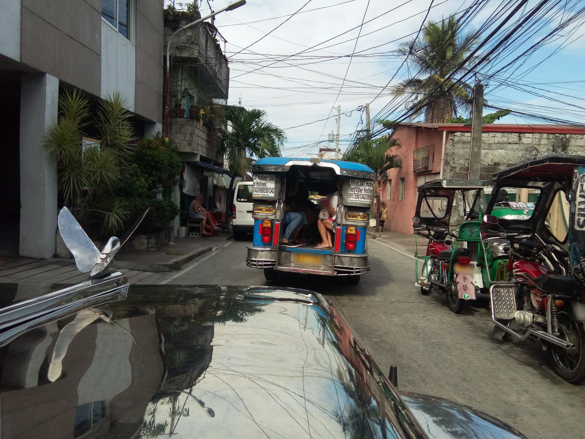 Street view near Hotel de Dasmarinas, Dasmariñas — © dp24ph (CC BY-SA · Mapillary)