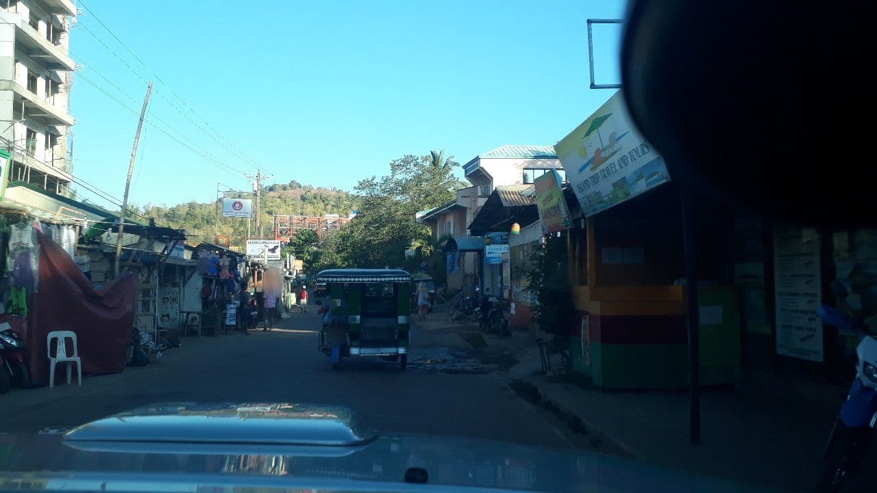 Street view near Coron Guapos, Coron
