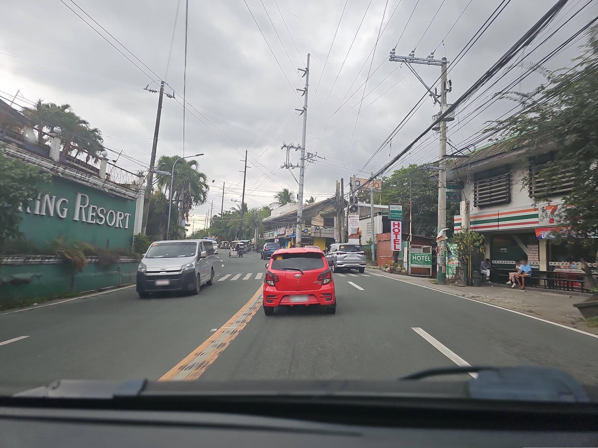 Street view near Garden Inn Motel, Los Baños — © Jongkiko (CC BY-SA · Mapillary)