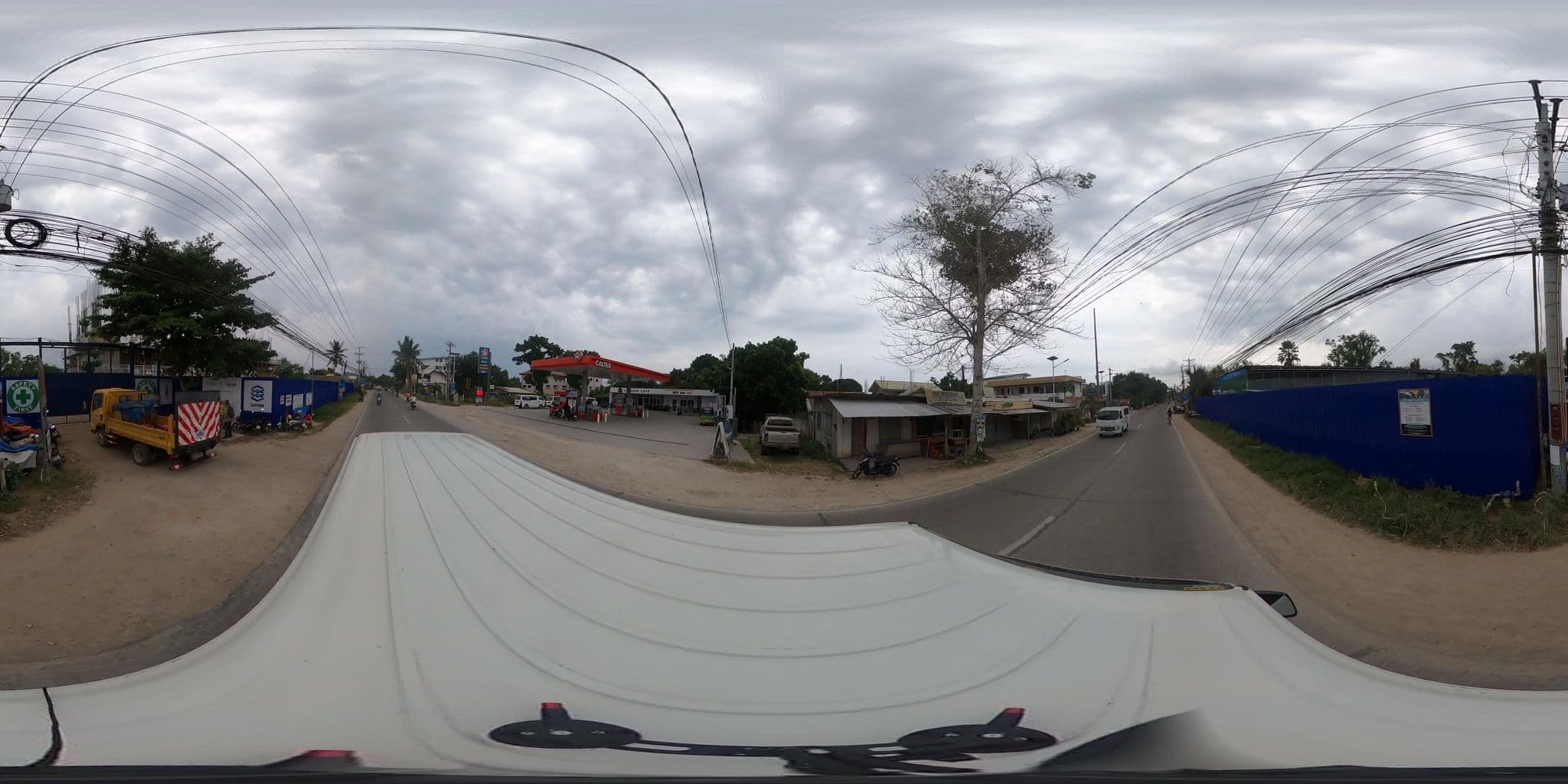 Street view near sea breeze hostel, Tawala