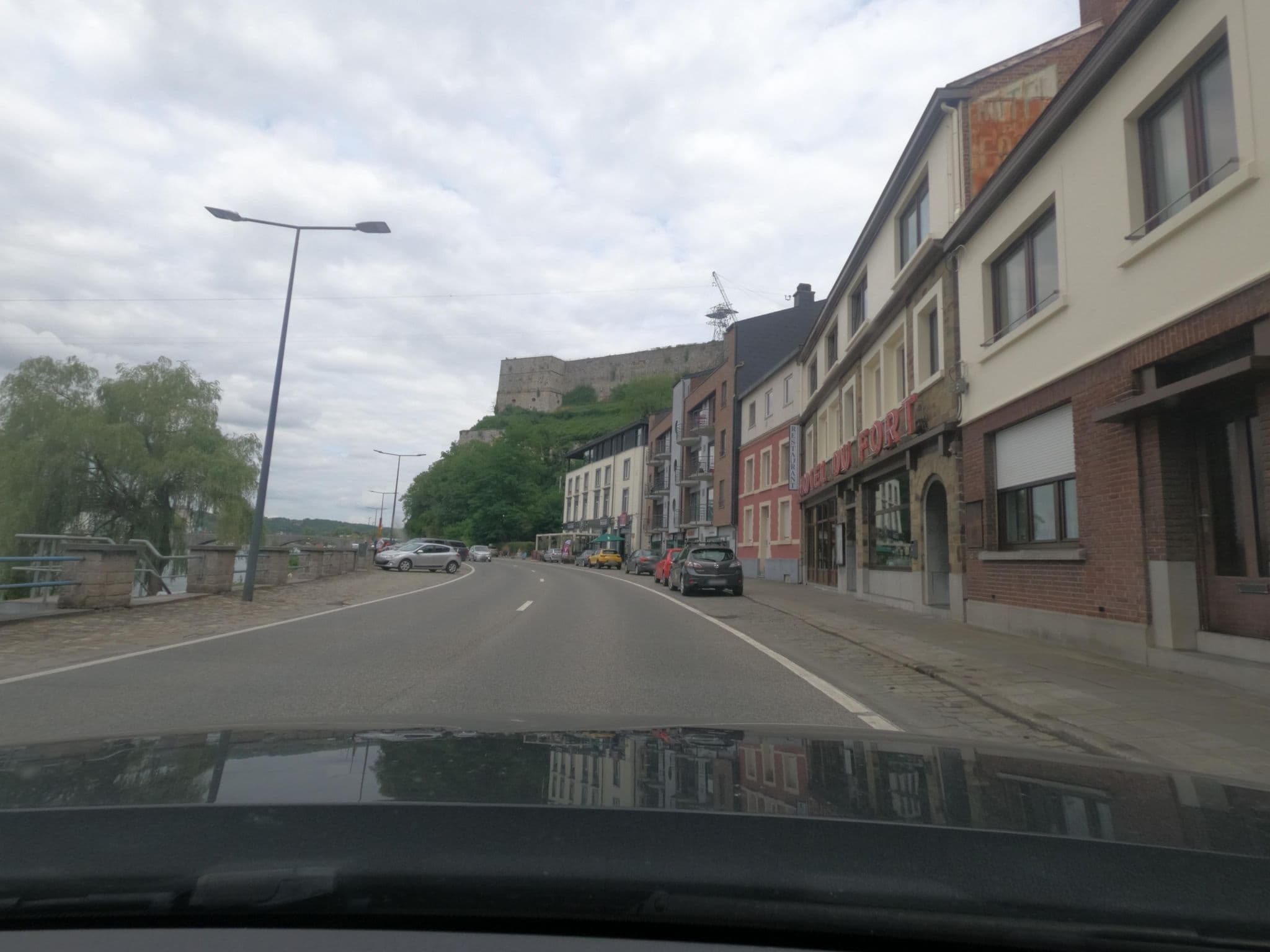 Street view near Hôtel du Fort, Huy — © uwekoch (CC BY-SA · Mapillary)