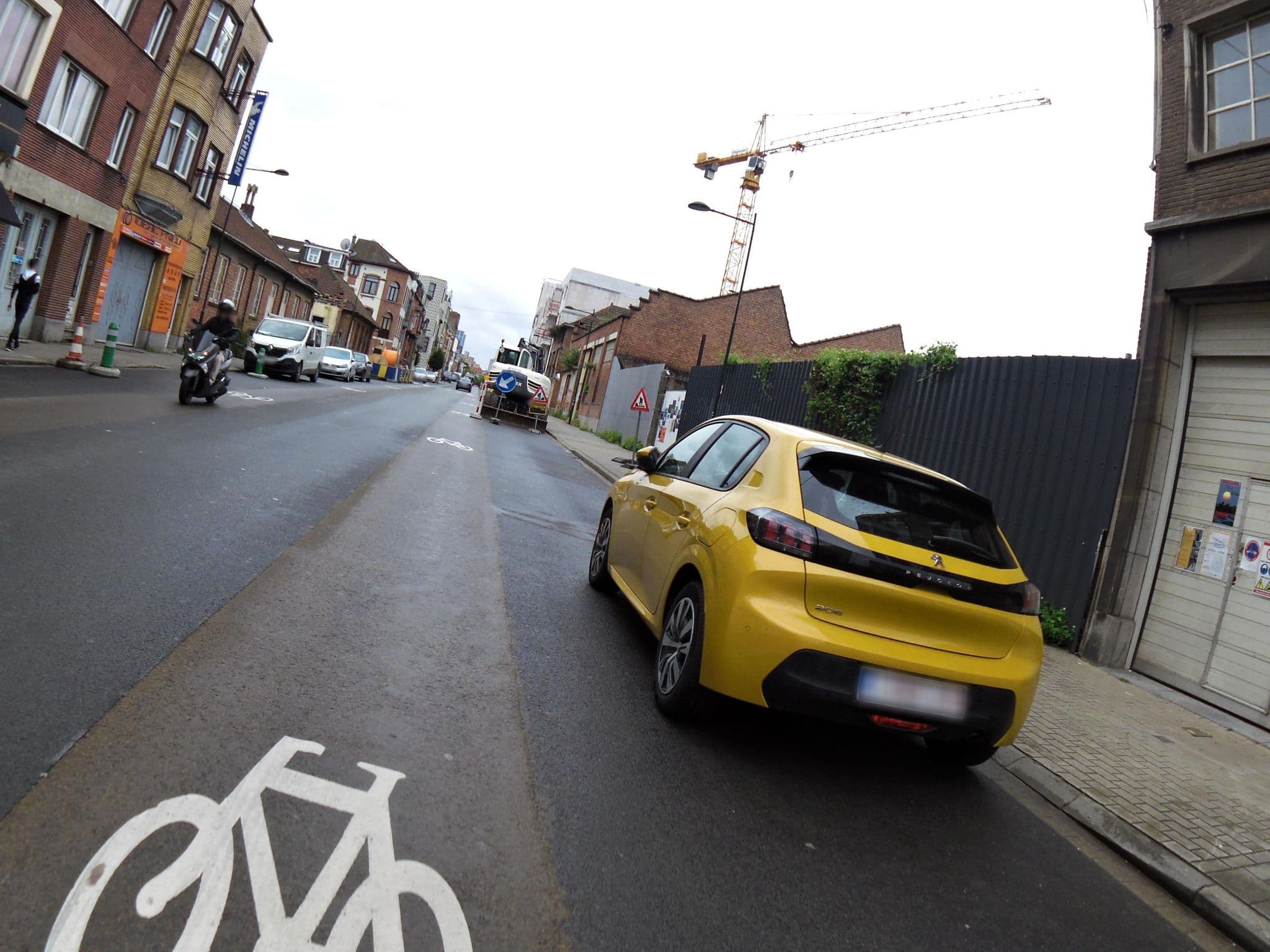 Street view near Hotel La Potinière, Schaerbeek — © thierry1030 (CC BY-SA · Mapillary)