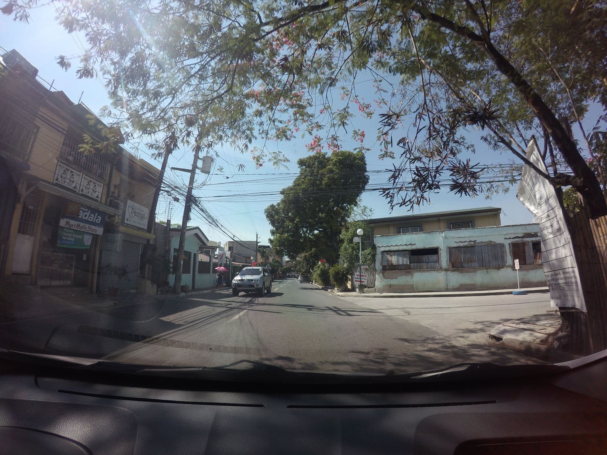 Street view near Lyssa bhaus, Las Piñas — © GOwin (CC BY-SA · Mapillary)