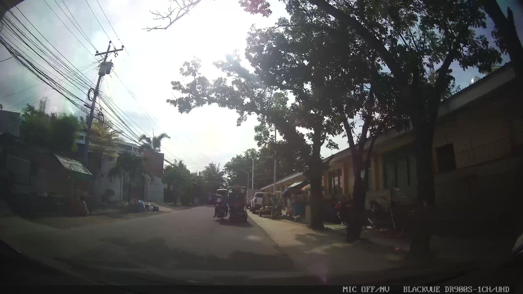 Street view near Aleu's Lodge, Toledo — © Kaart---FRONT (CC BY-SA · Mapillary)