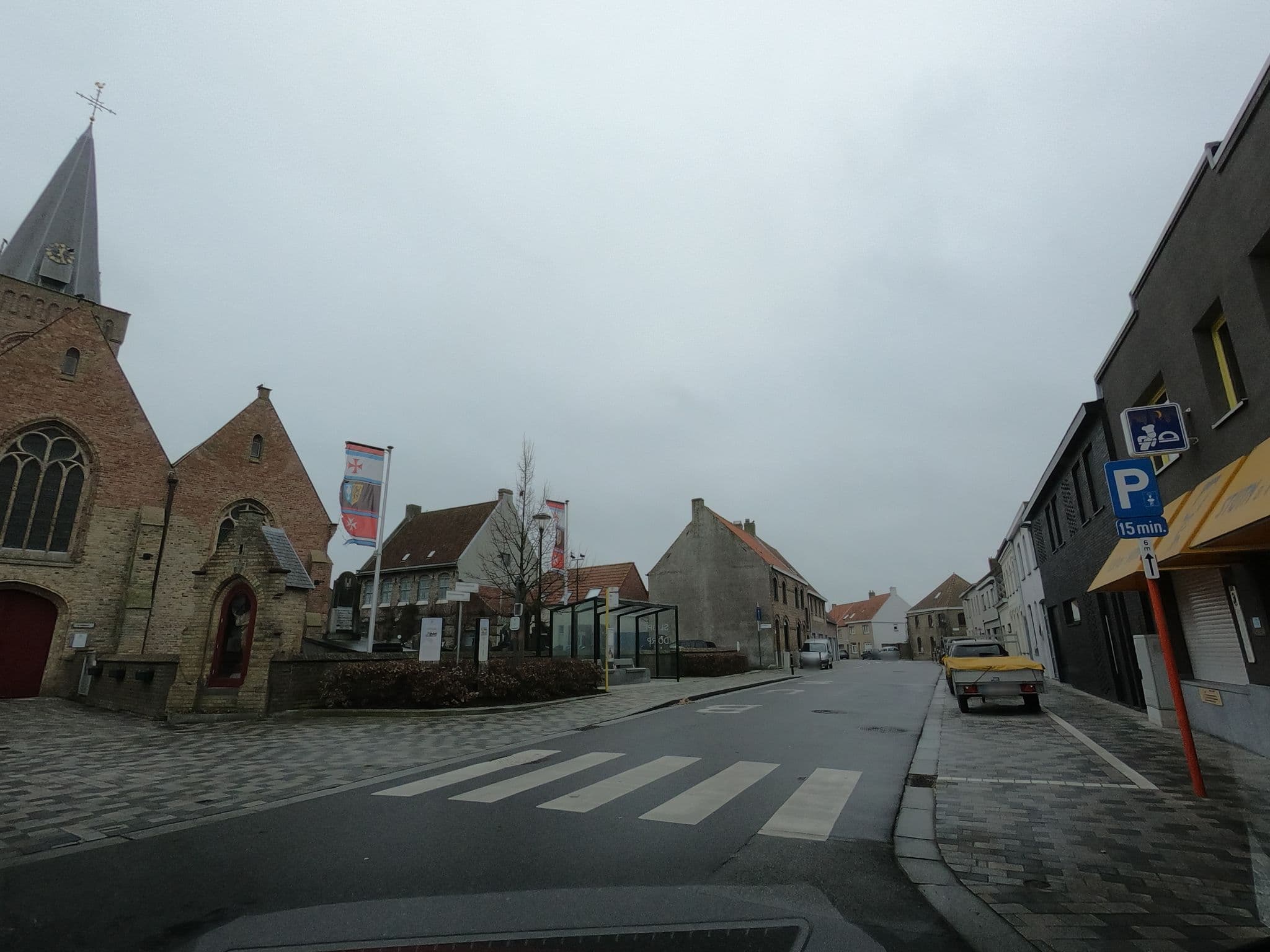 Street view near 't Oud Gemeentehuis, Leffinge — © filipc (CC BY-SA · Mapillary)