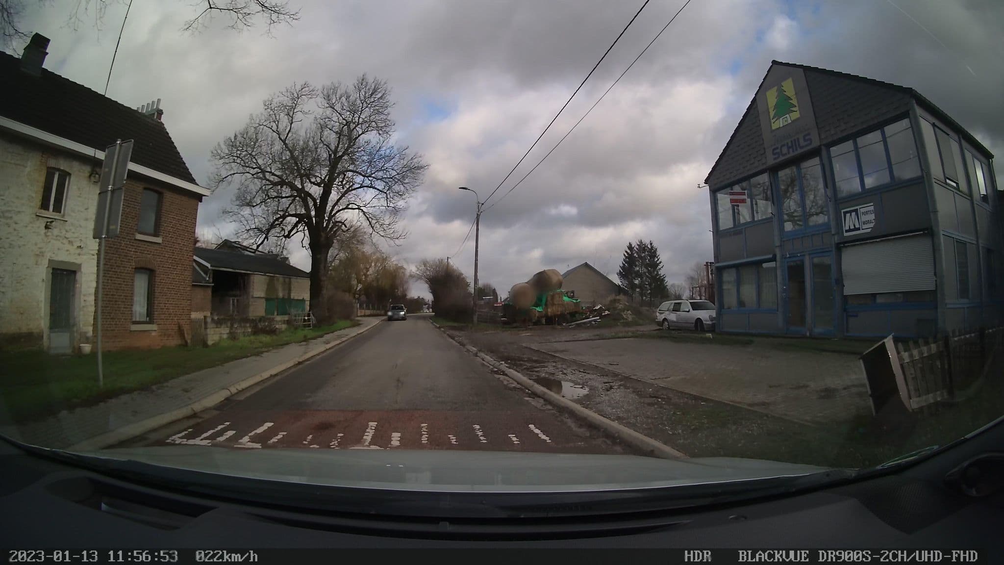 Street view near Ecurie du Bois Doré, Baelen — © madel (CC BY-SA · Mapillary)