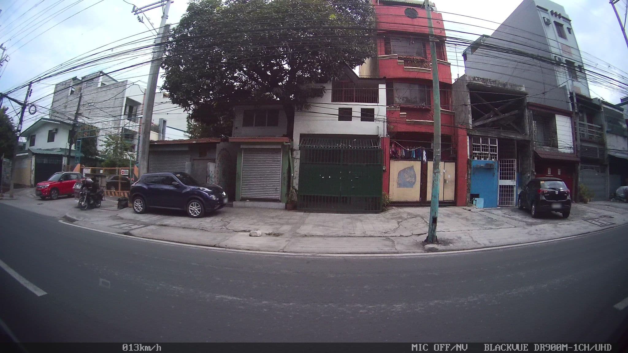 Street view near Bunks Makati, Namayan — © kaart_4 (CC BY-SA · Mapillary)
